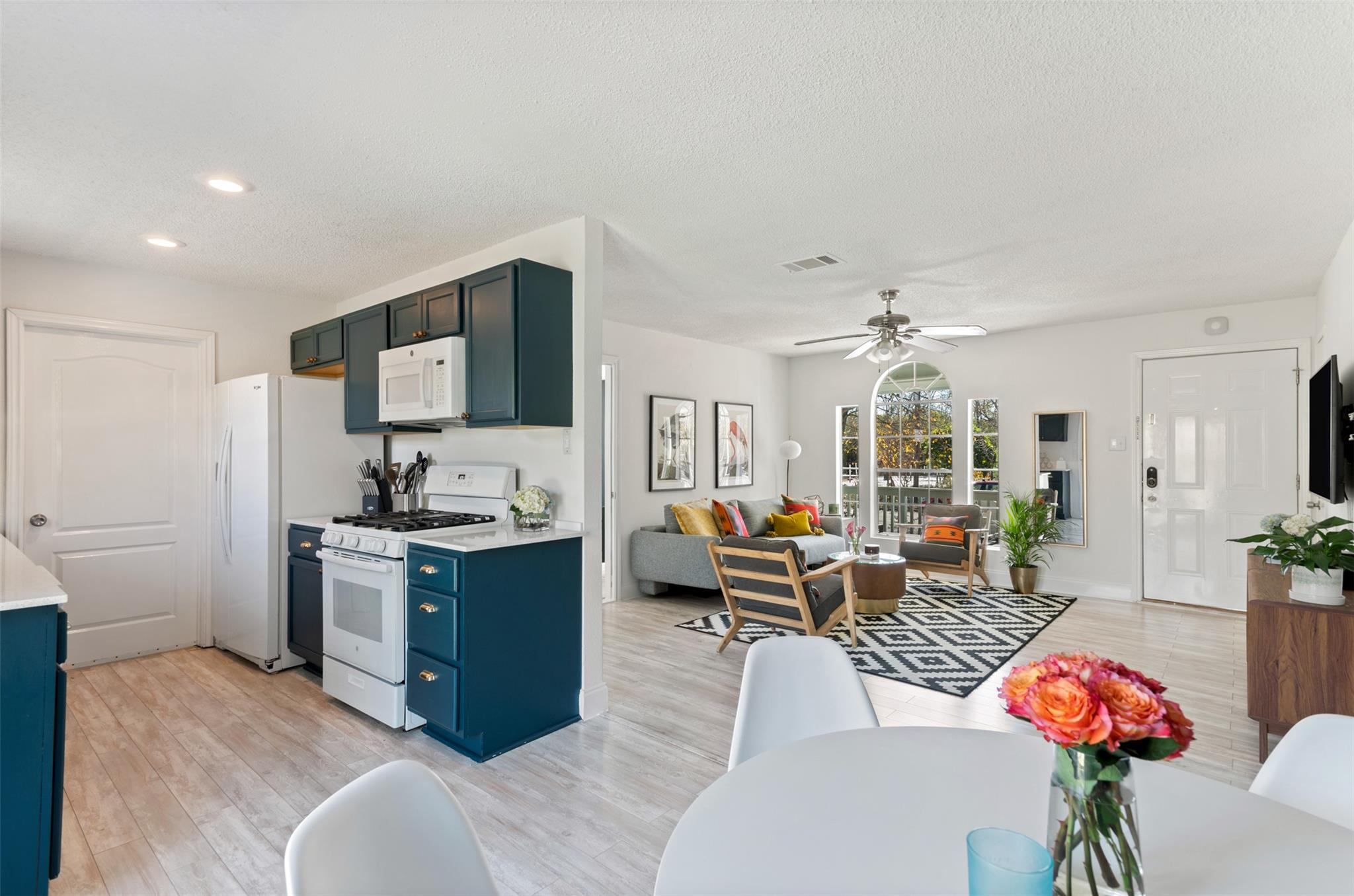 5706  Tura Ln, photo 12