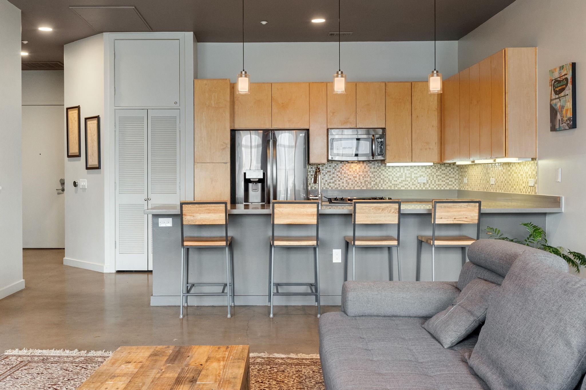 507  Sabine St  #605, photo 11