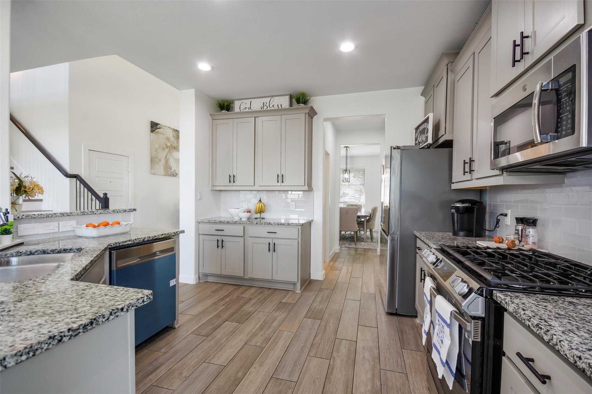 113  Cascia Cir, photo 9