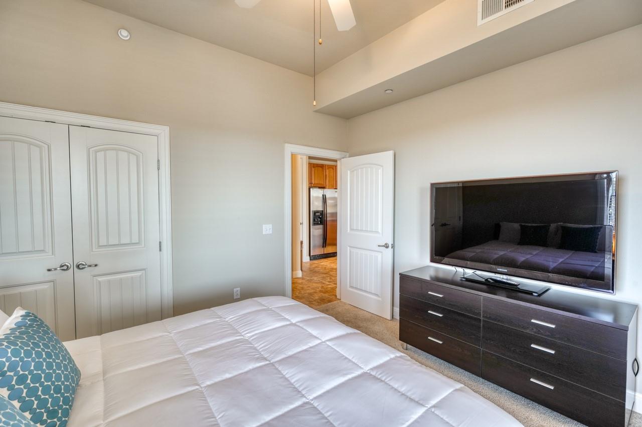 101 W Bank None  #27, photo 12