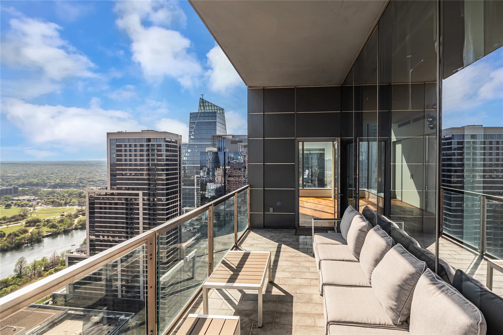 210  Lavaca St  #2903, photo 2