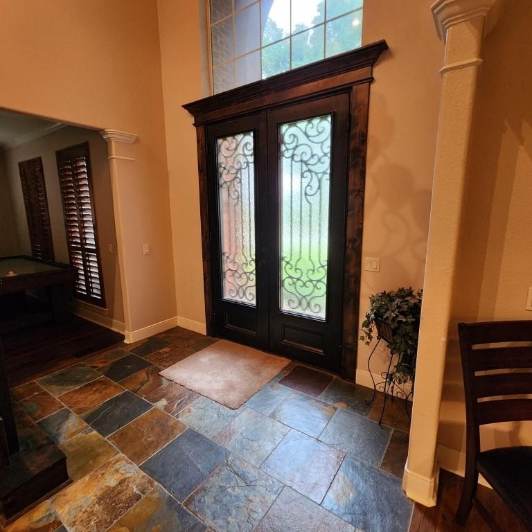 11710  Uplands Ridge Dr, photo 2