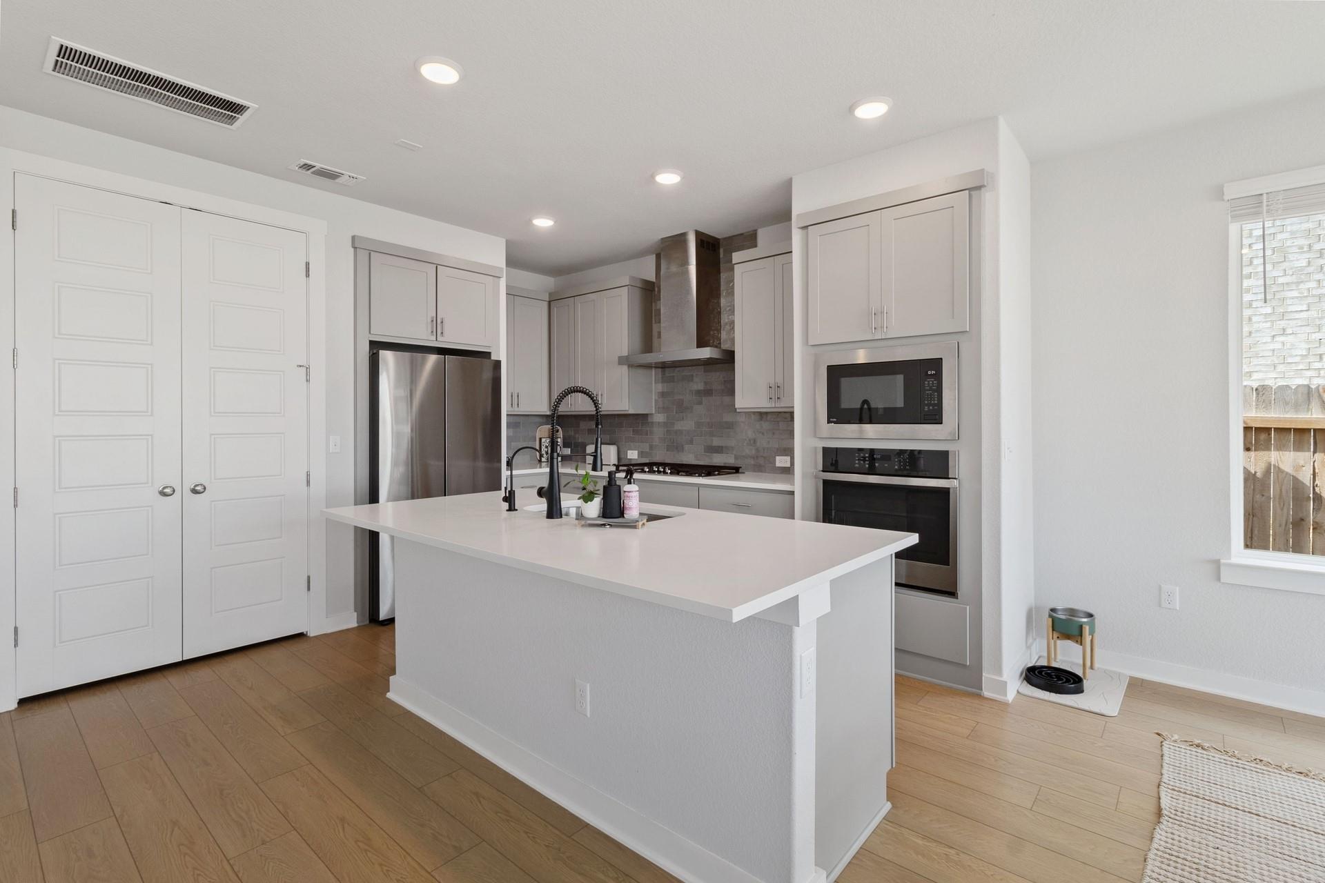 6406  Mallord Brook Bnd, photo 7