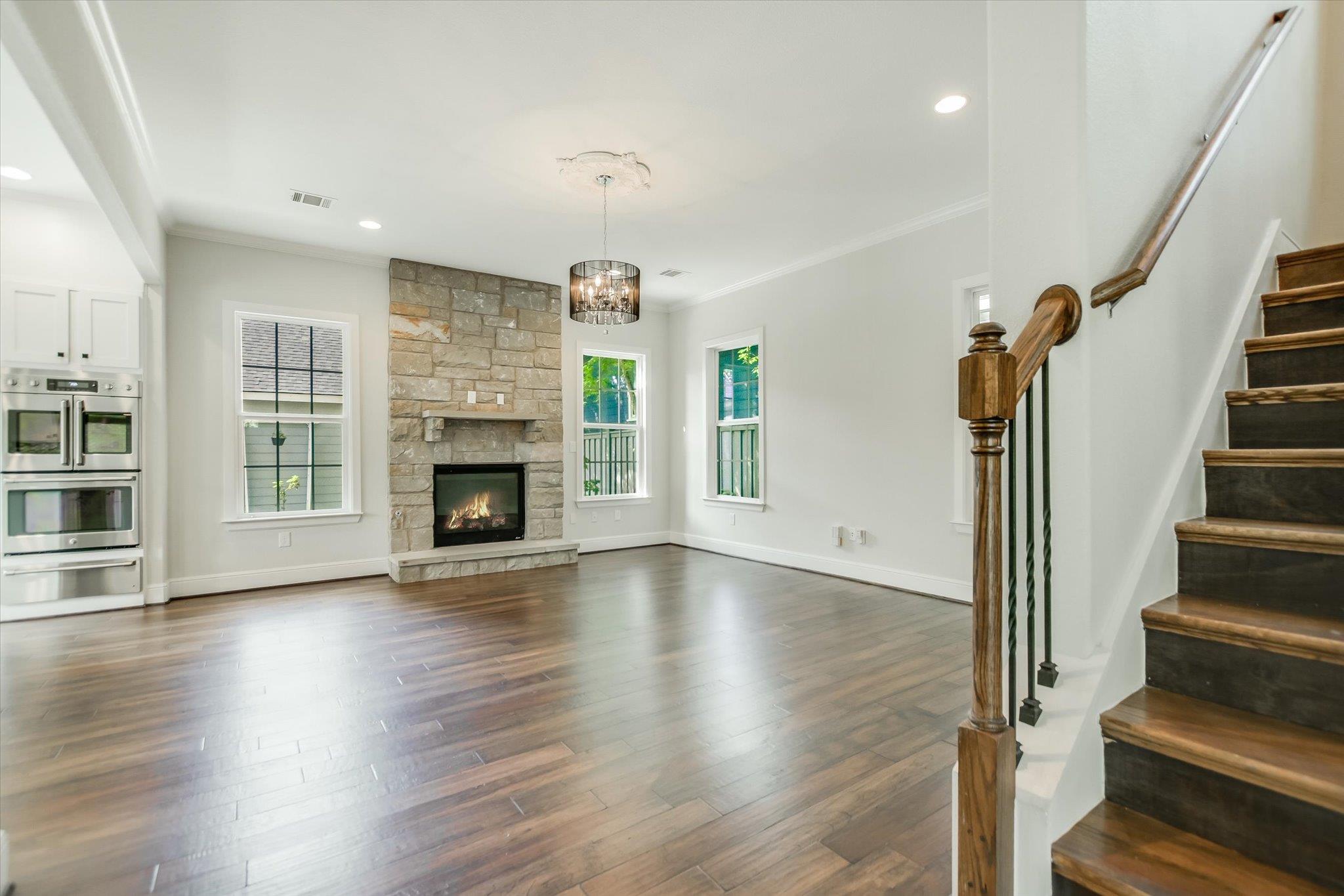 5200  Avenue H None, photo 5