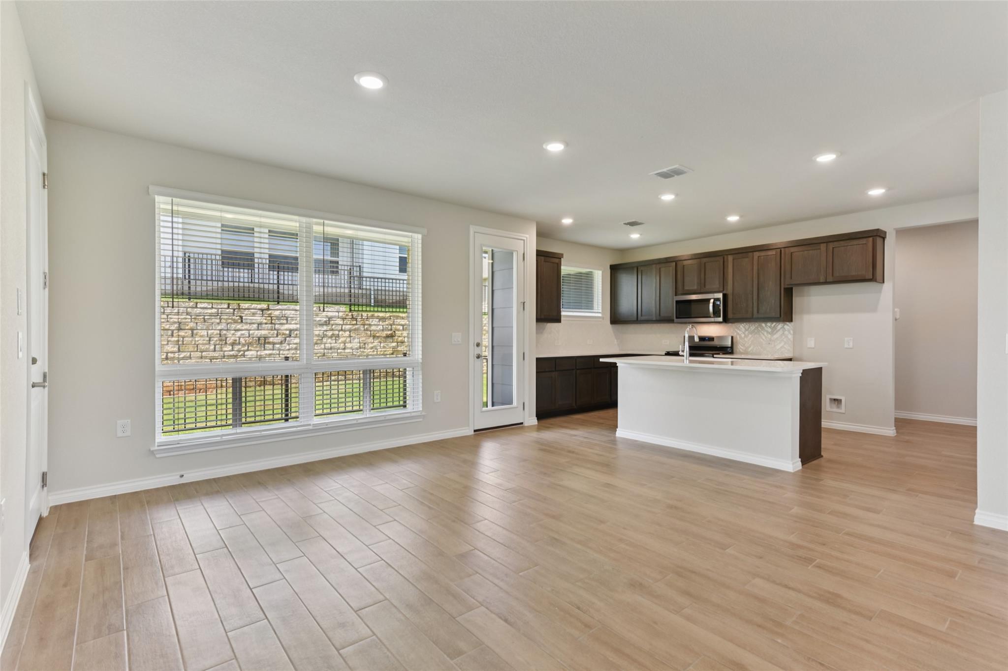 105  Antoinette Way  #103, photo 5