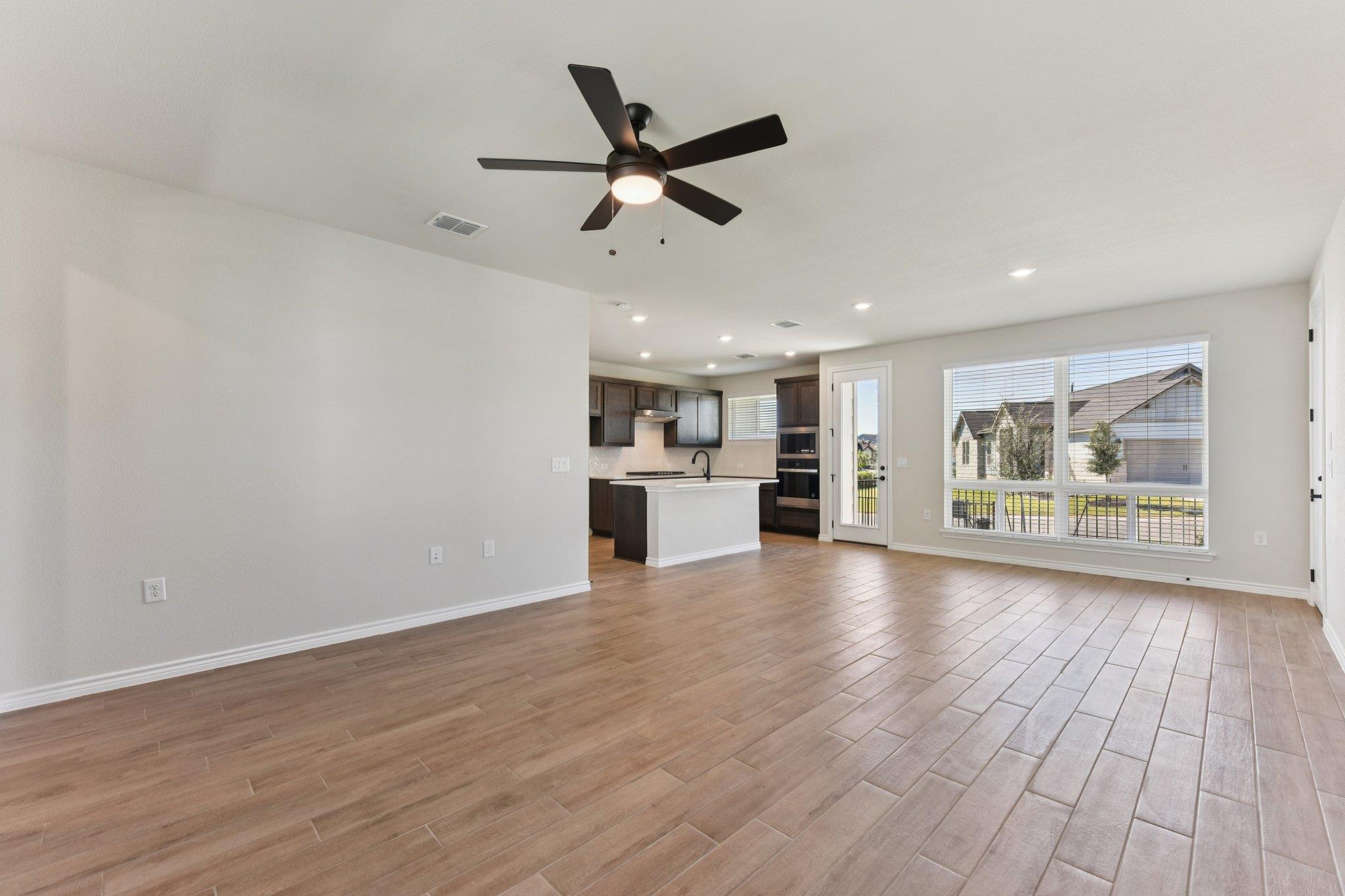 153  Antoinette Way  #102, photo 8