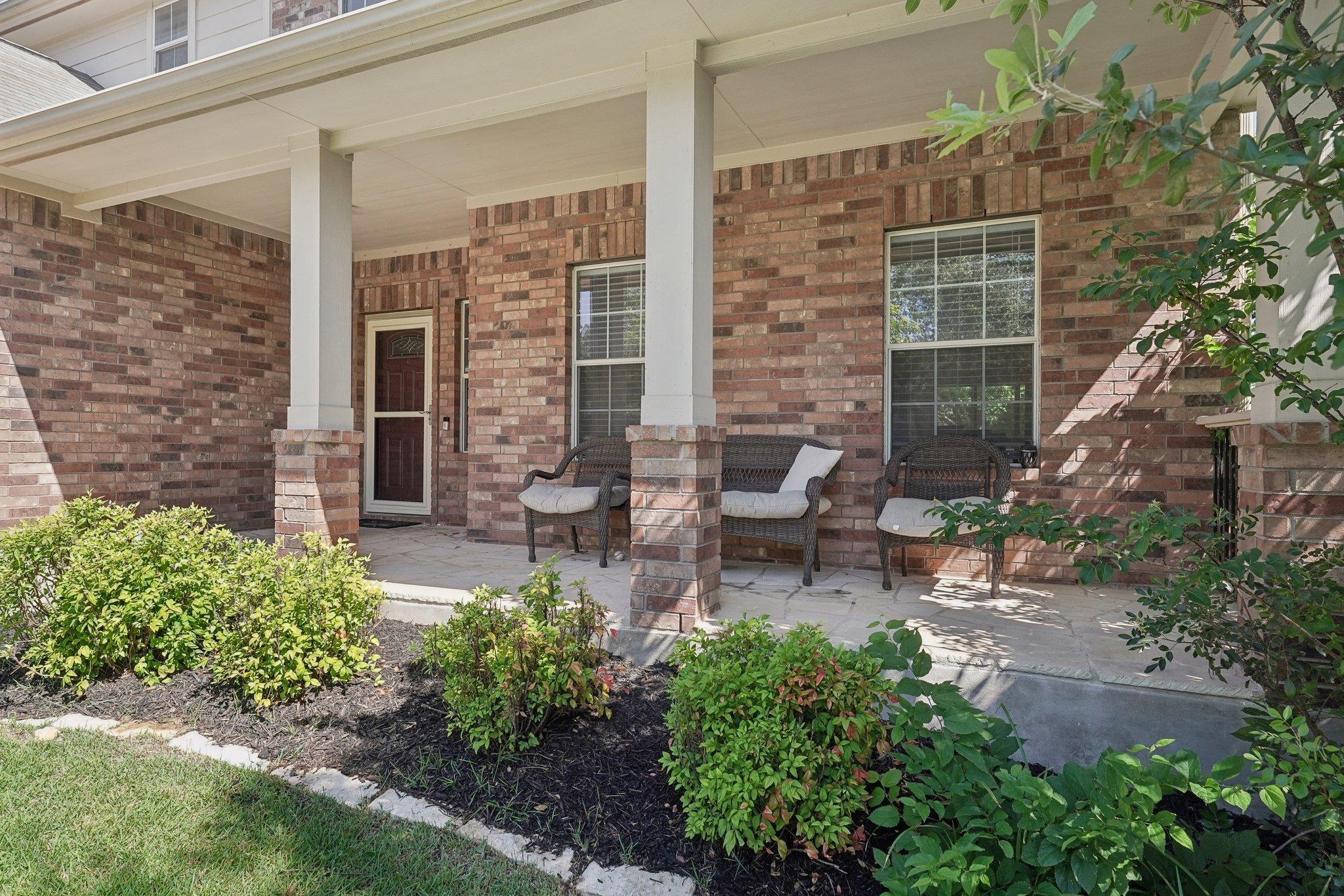 504  Chaparral Dr, photo 2