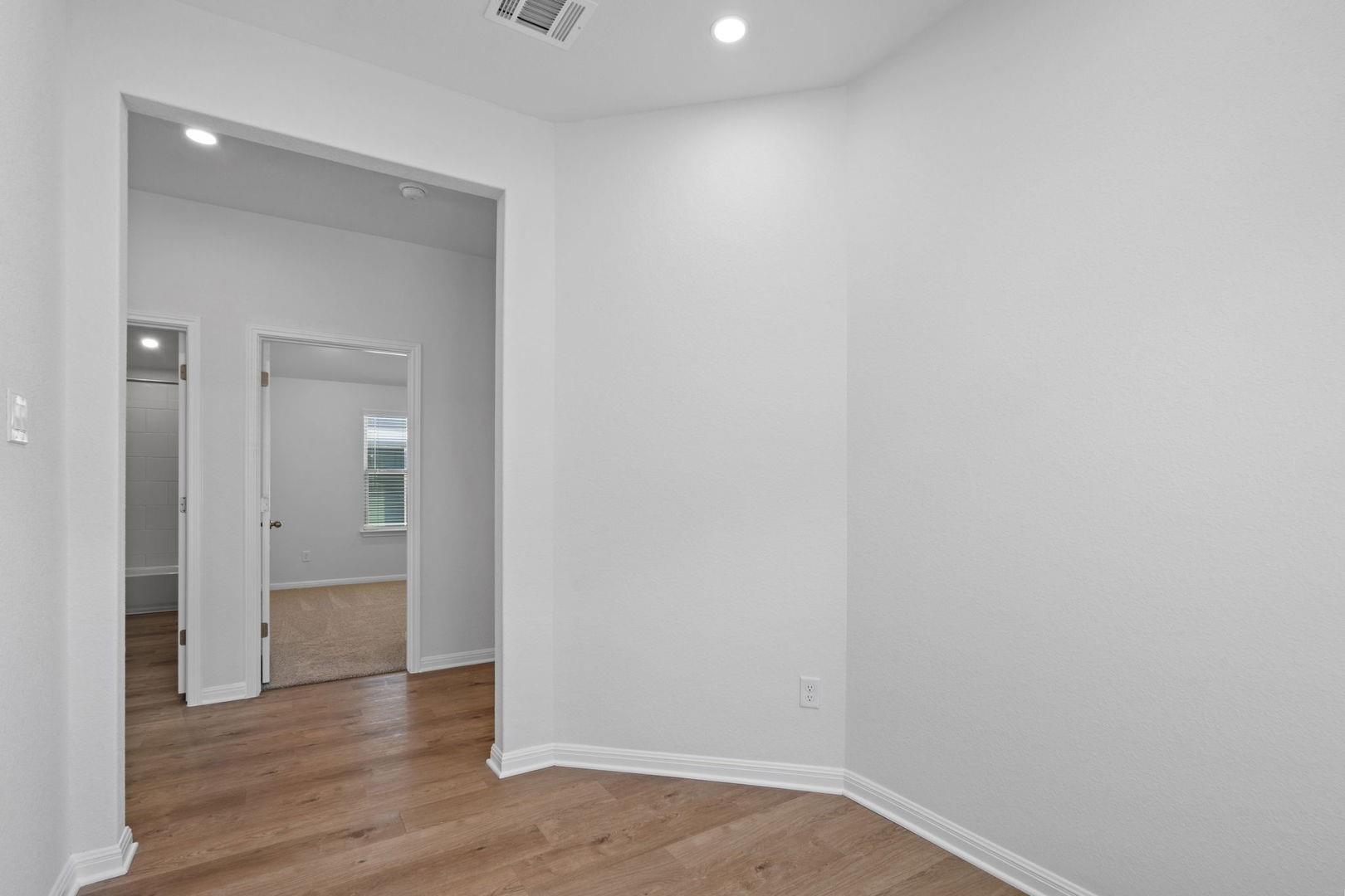 133  Hatari Trl, photo 9