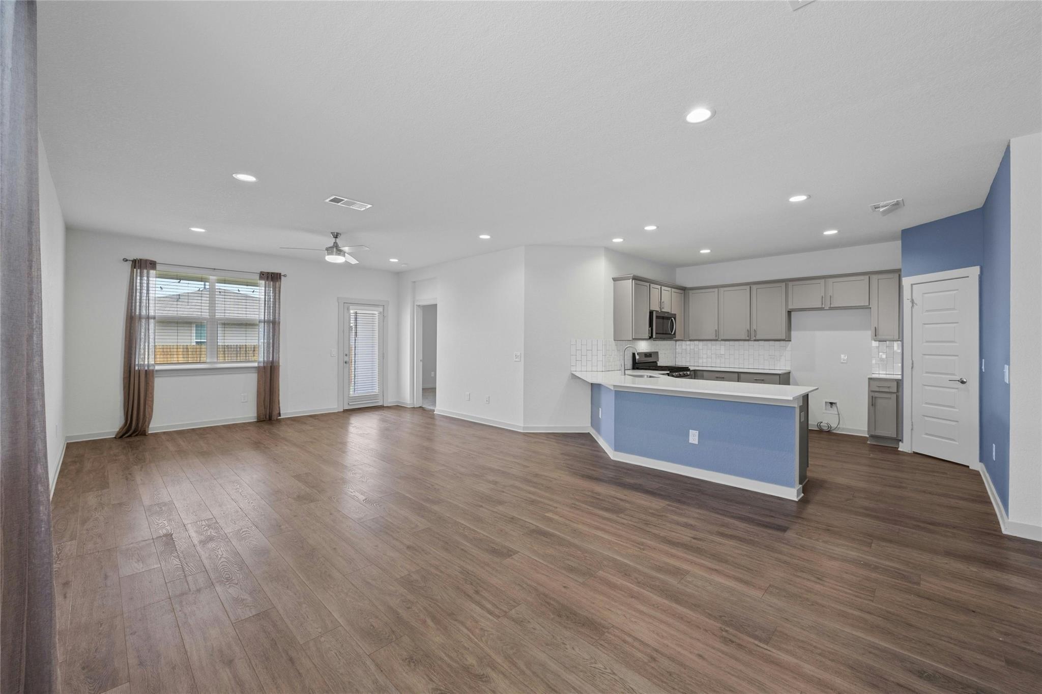 141  Parryi Cv, photo 5