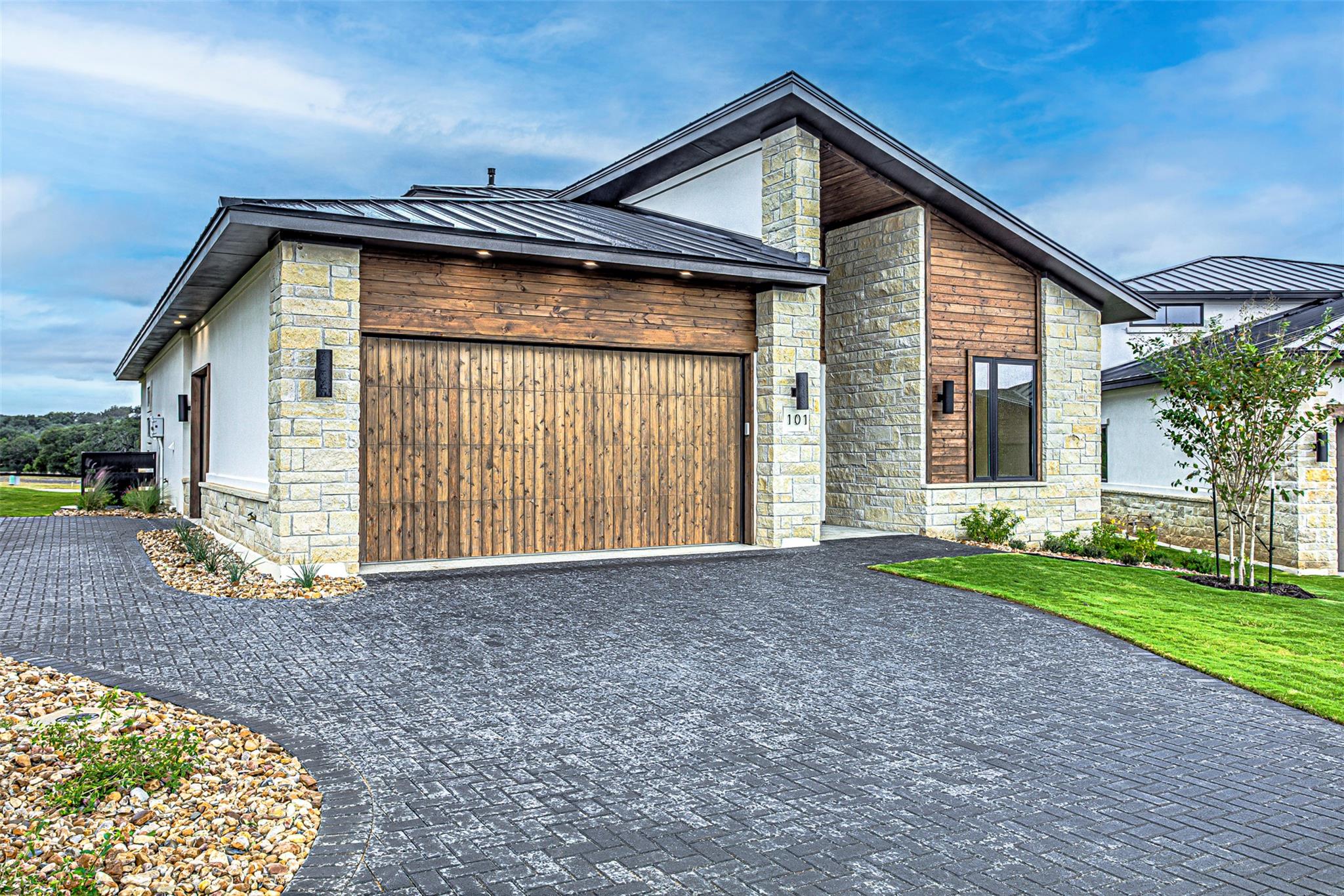 101  Manciano Dr, photo 2