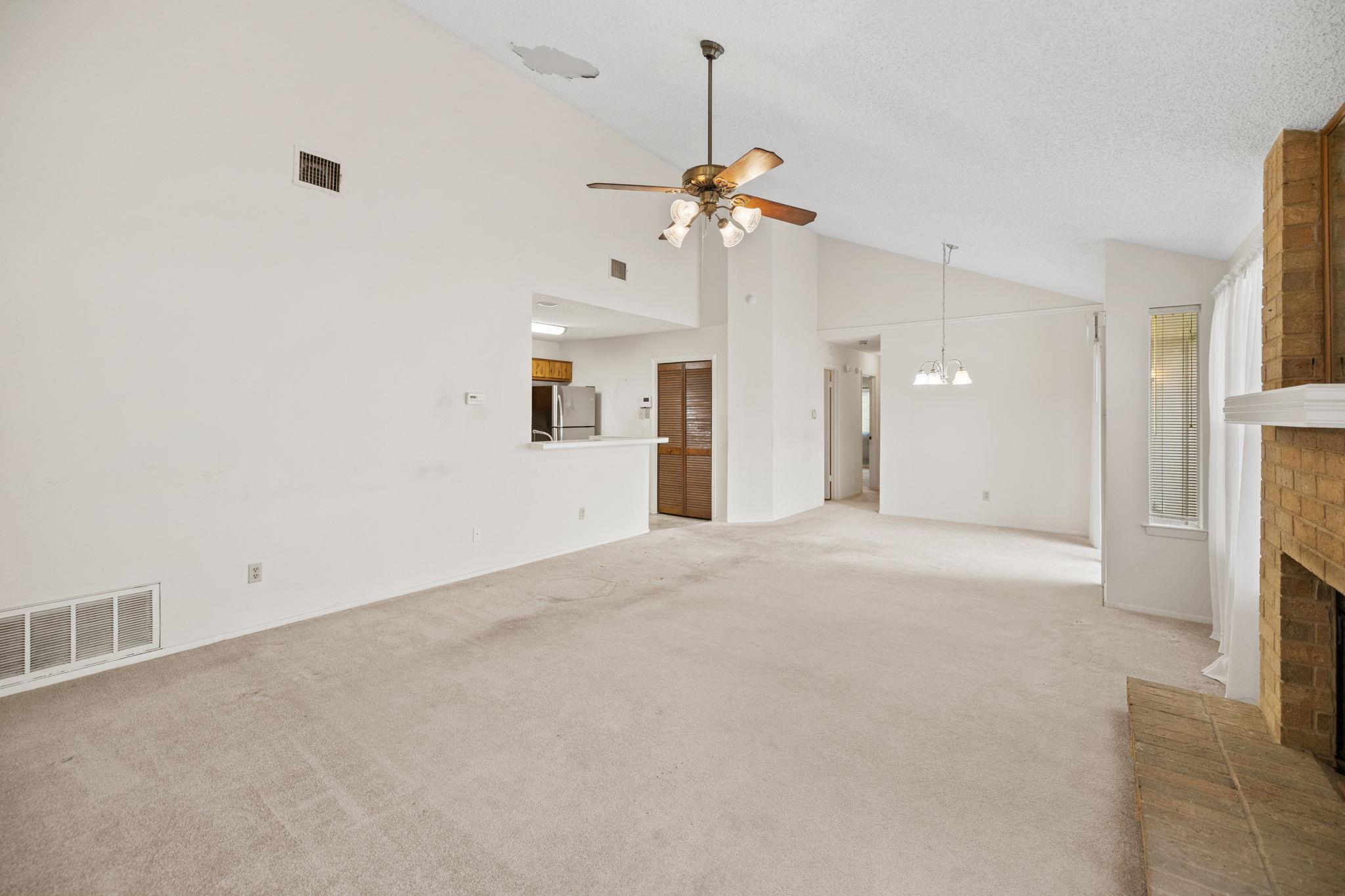 11716  Norwegian Wood Dr, photo 6