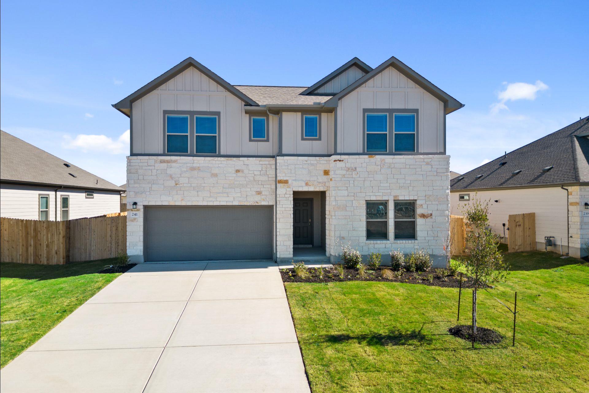 241  Red Tail Hawk Ln, photo 2