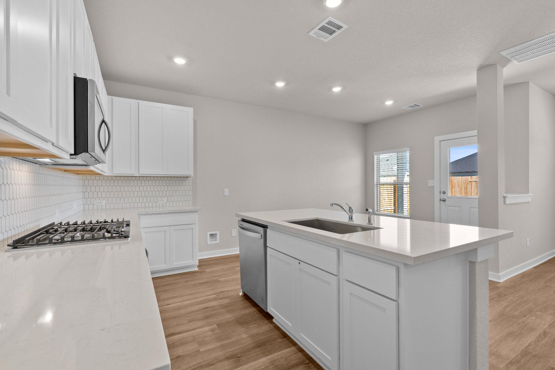 241  Red Tail Hawk Ln, photo 9