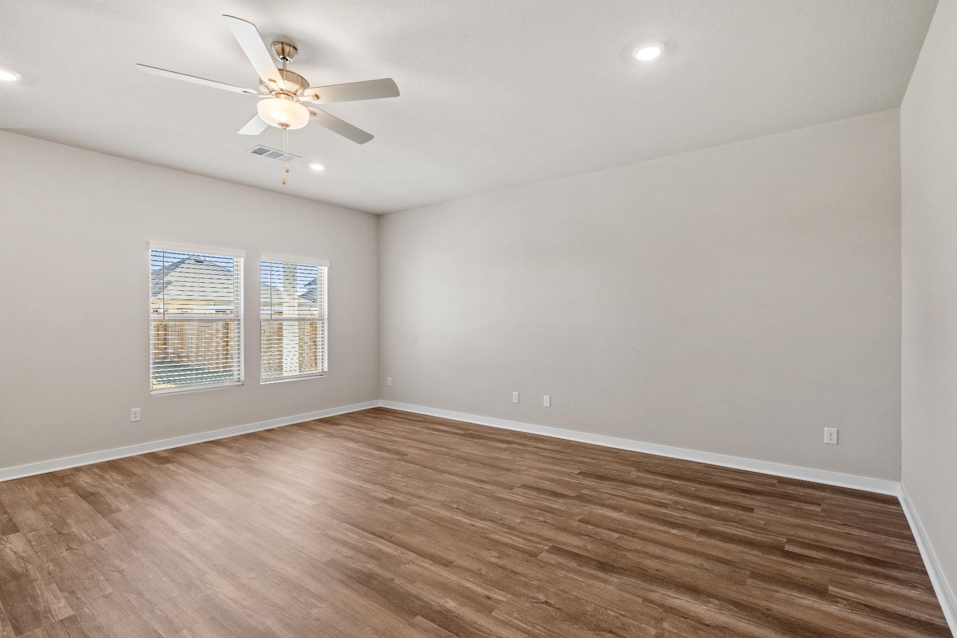 247  Red Tail Hawk Ln, photo 11