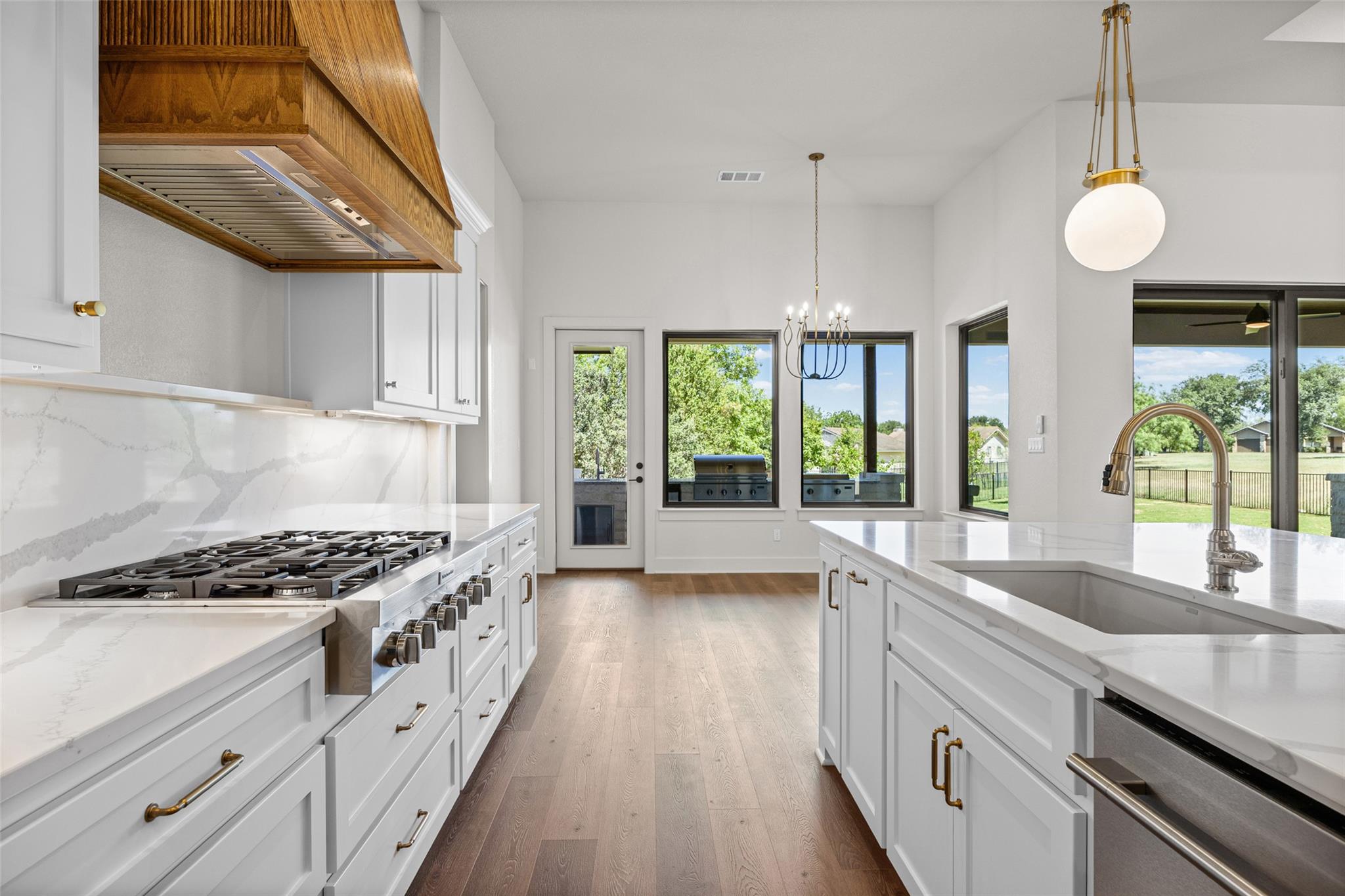 112  Winchester None, photo 8