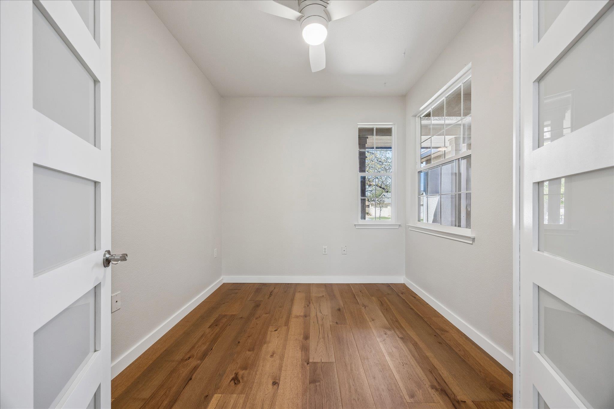 110  Hale Ct, photo 12