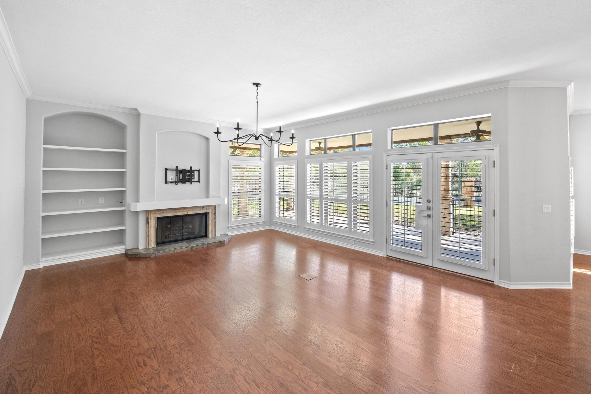 300  San Gabriel Village Blvd  #410, photo 4