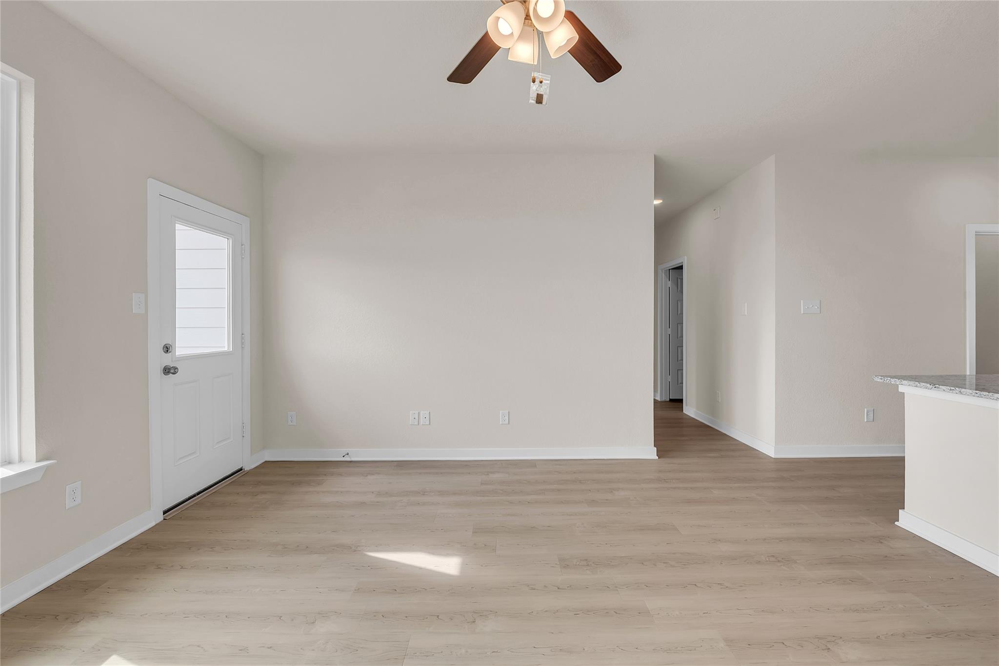 290  Boatright Blvd, photo 9