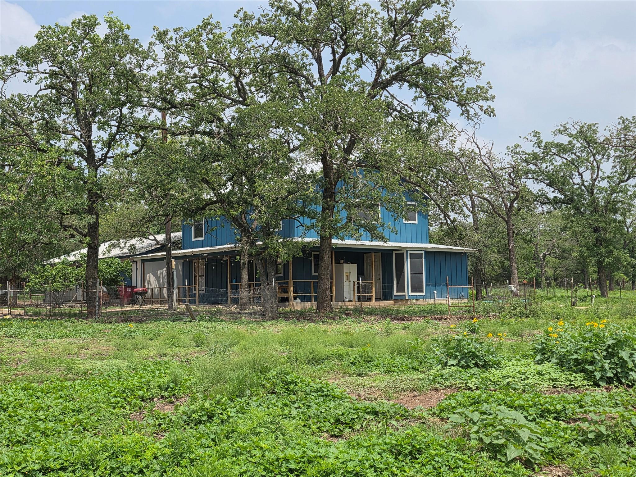 376  Jones Rd, photo 2