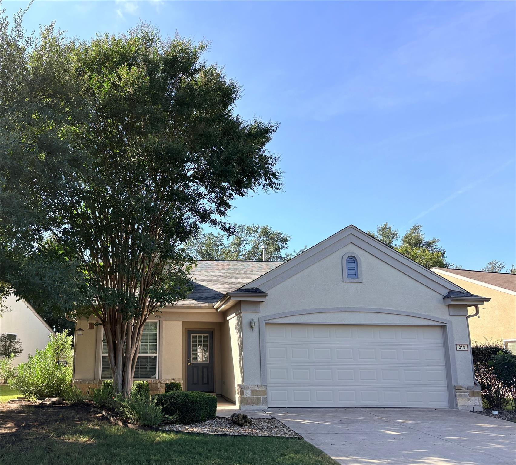 318  Crockett Loop, photo 3
