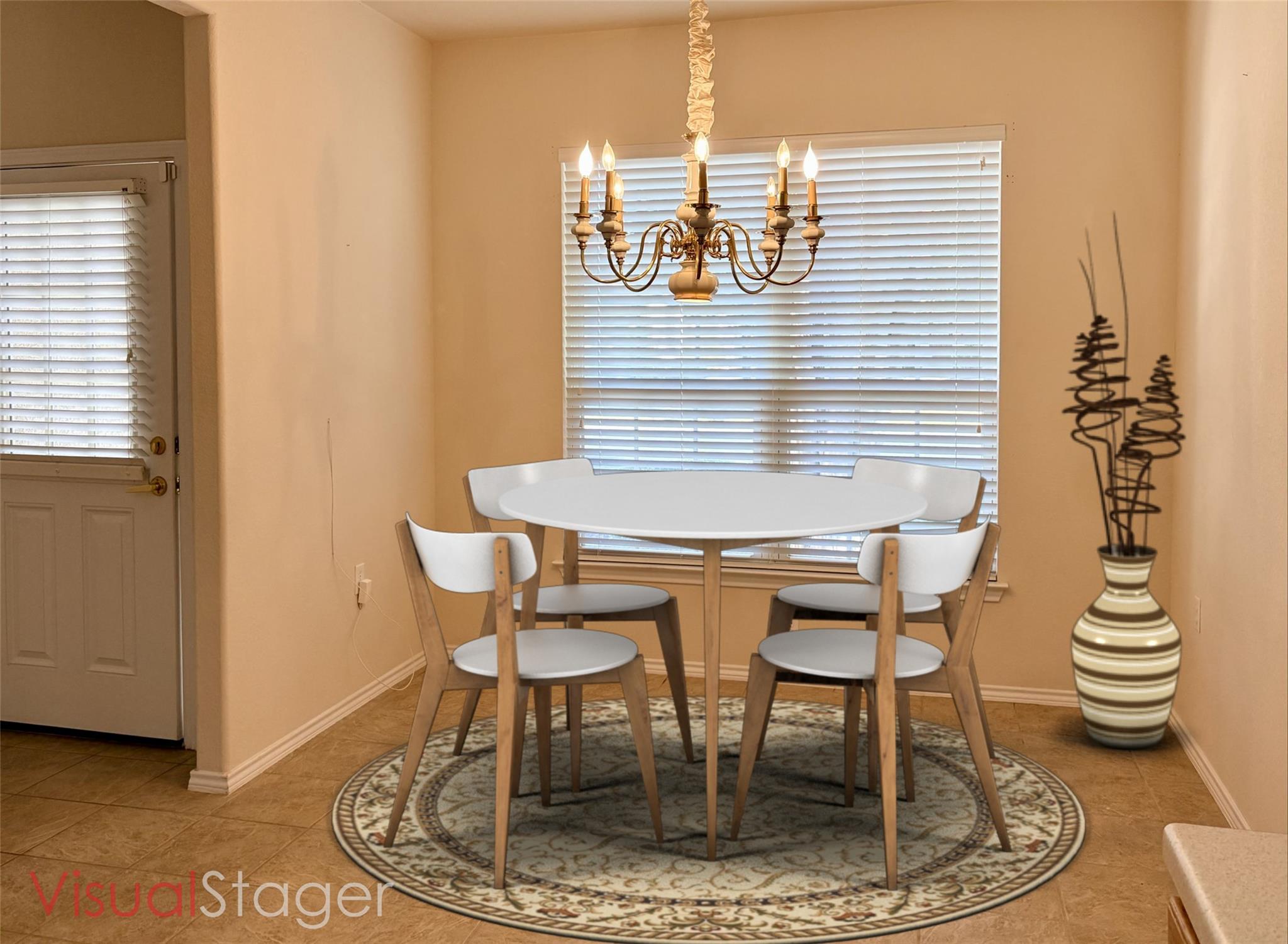 318  Crockett Loop, photo 9