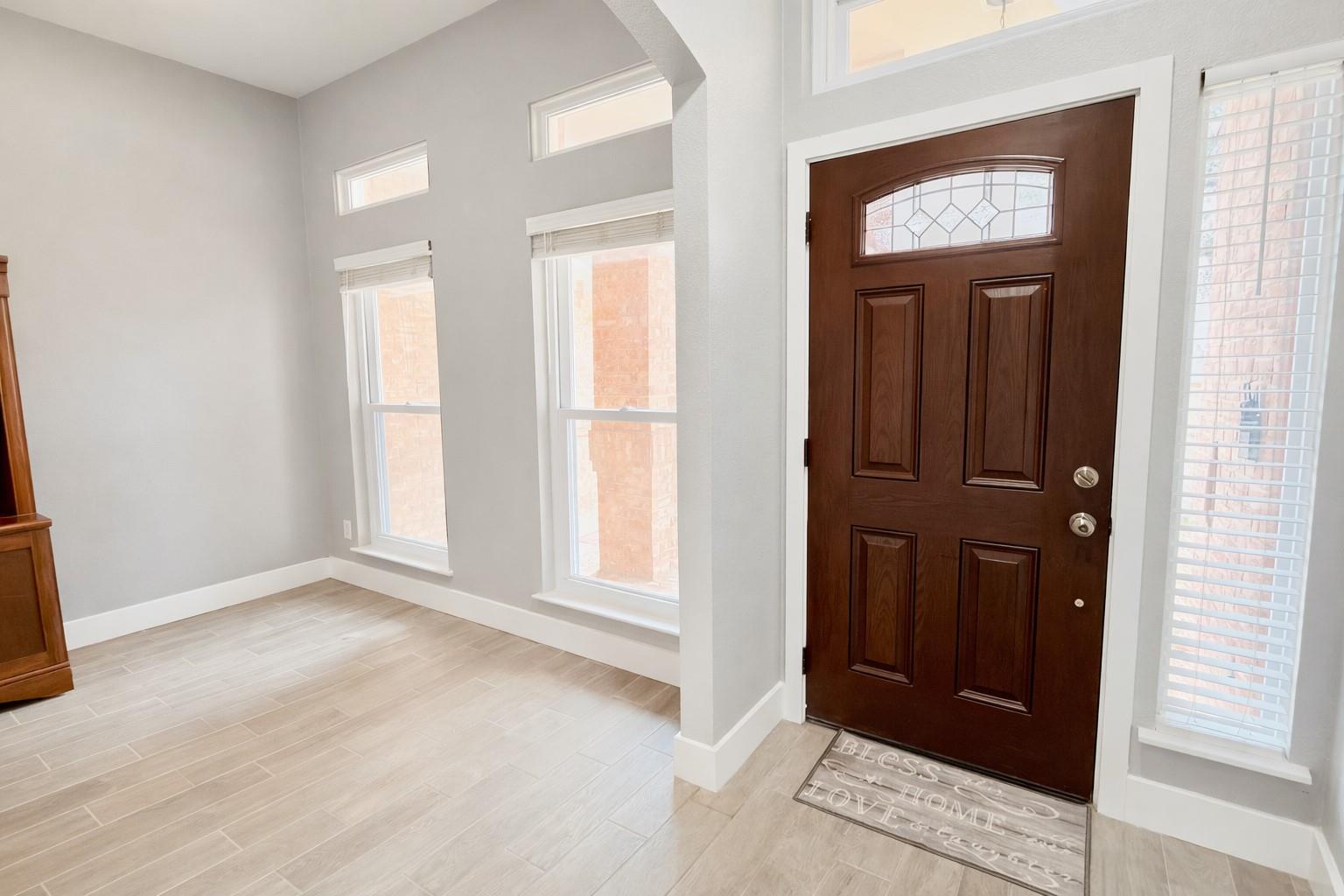 1902  Overland Dr, photo 6