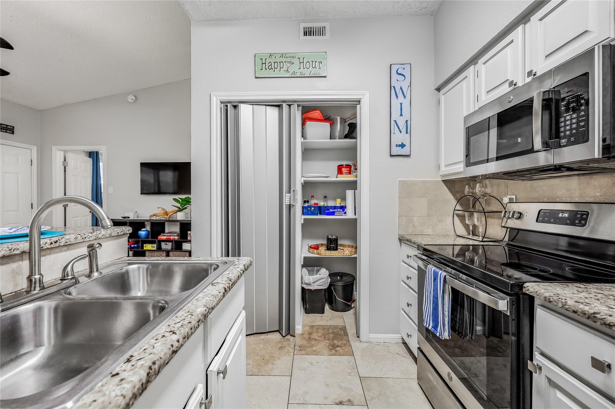 3404  American Dr  #3300, photo 5