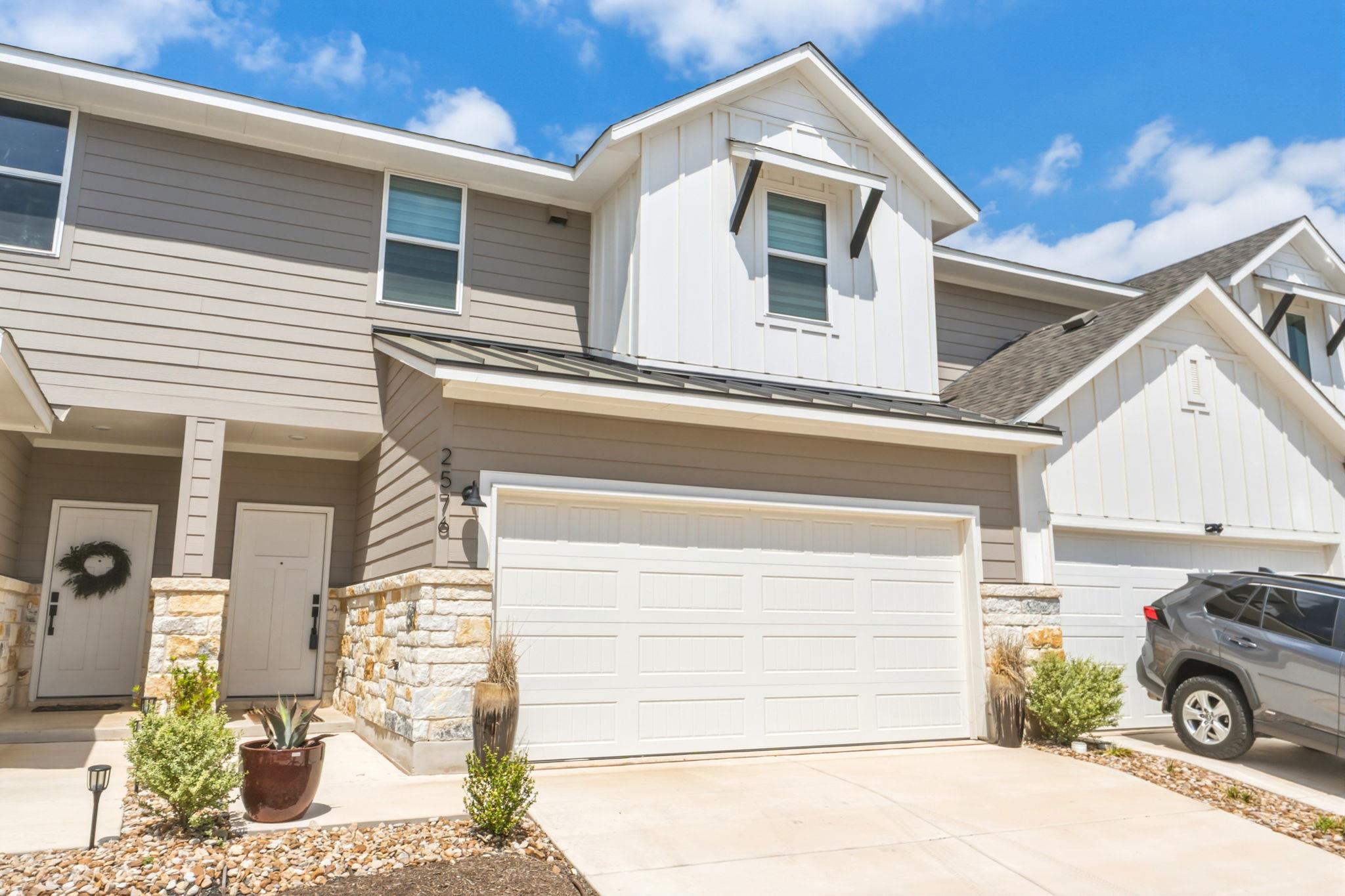 2576  Jack Nora Way, photo 4