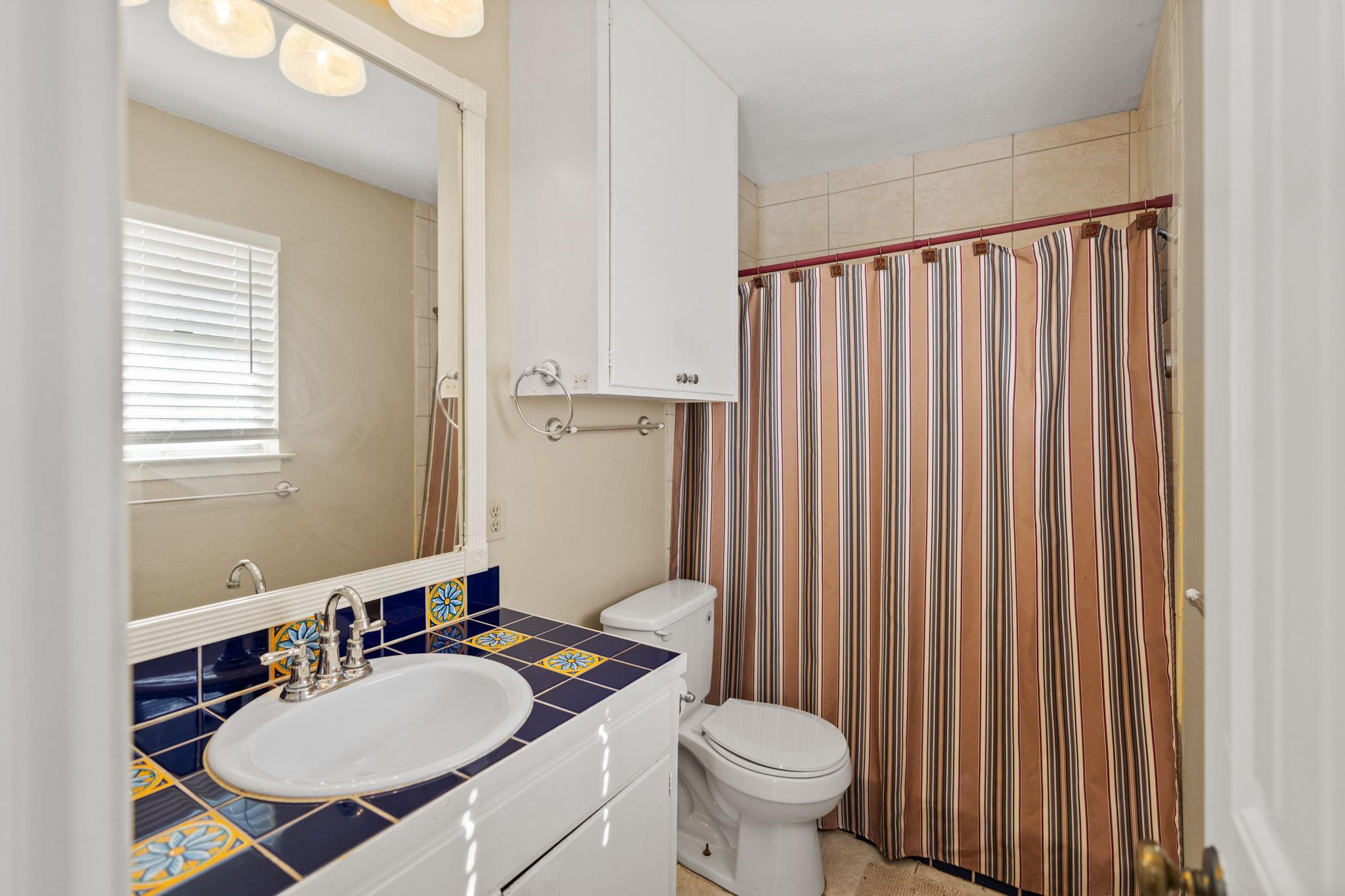 418  Hernandos Loop, photo 12