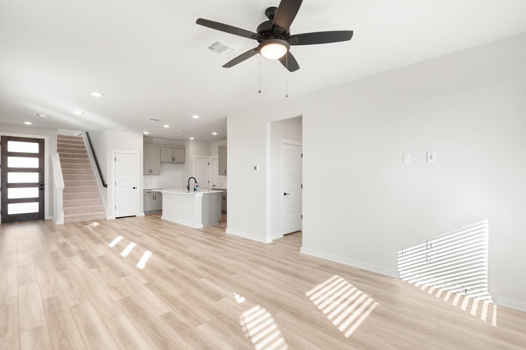 308 Emerie Way photo 8