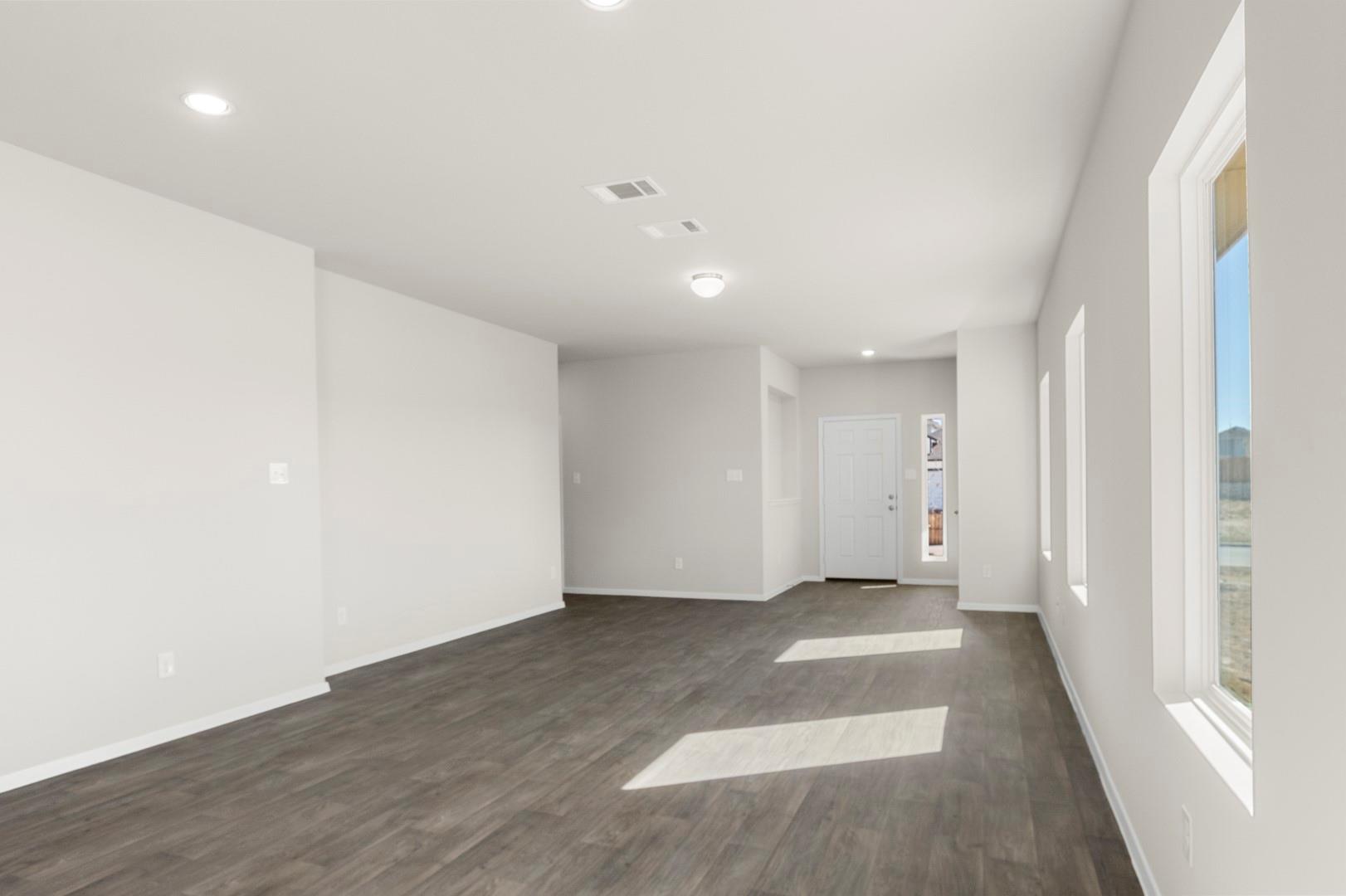 372  Jade St, photo 10