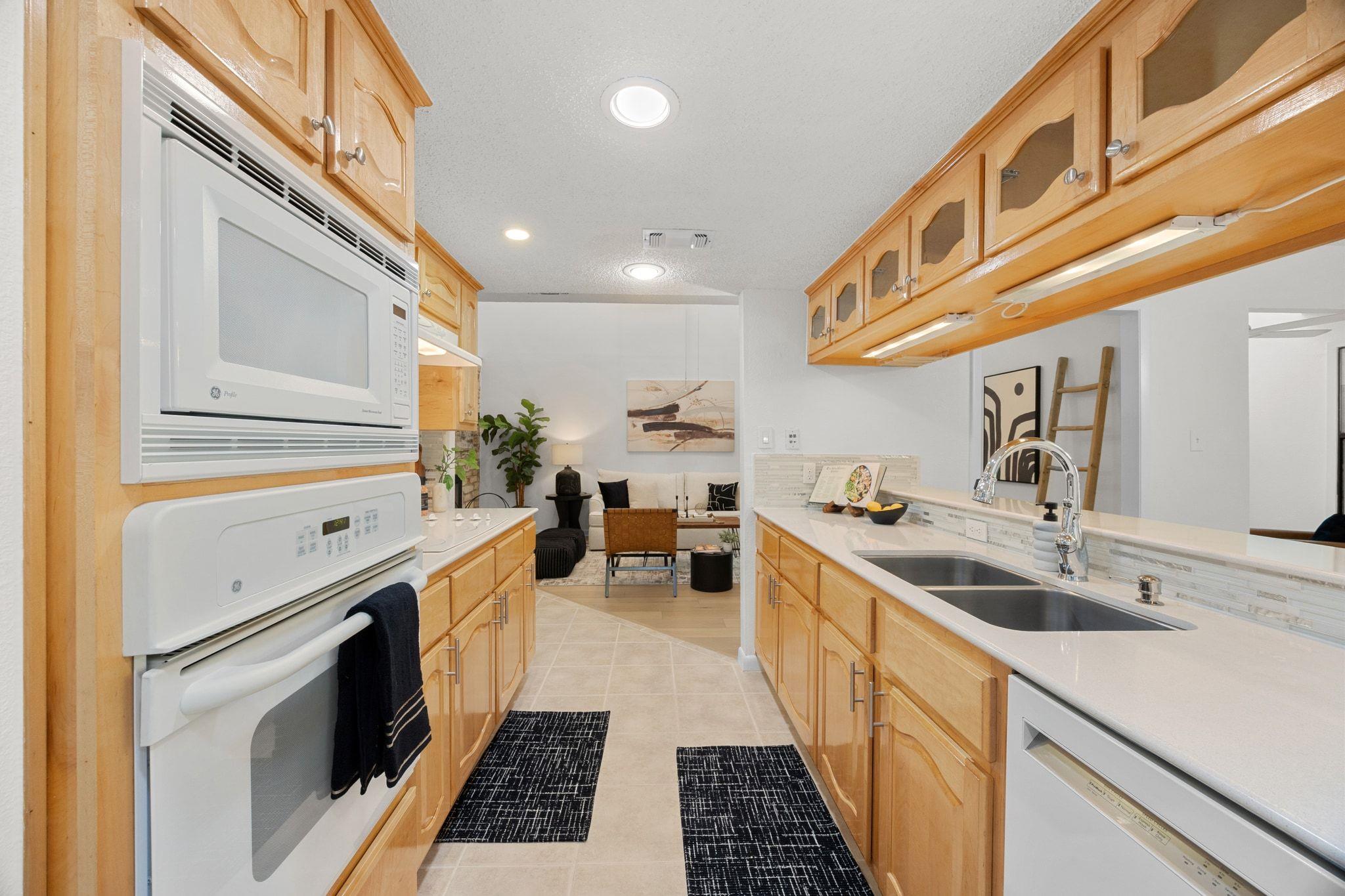 8518  Fathom Cir  #107, photo 8