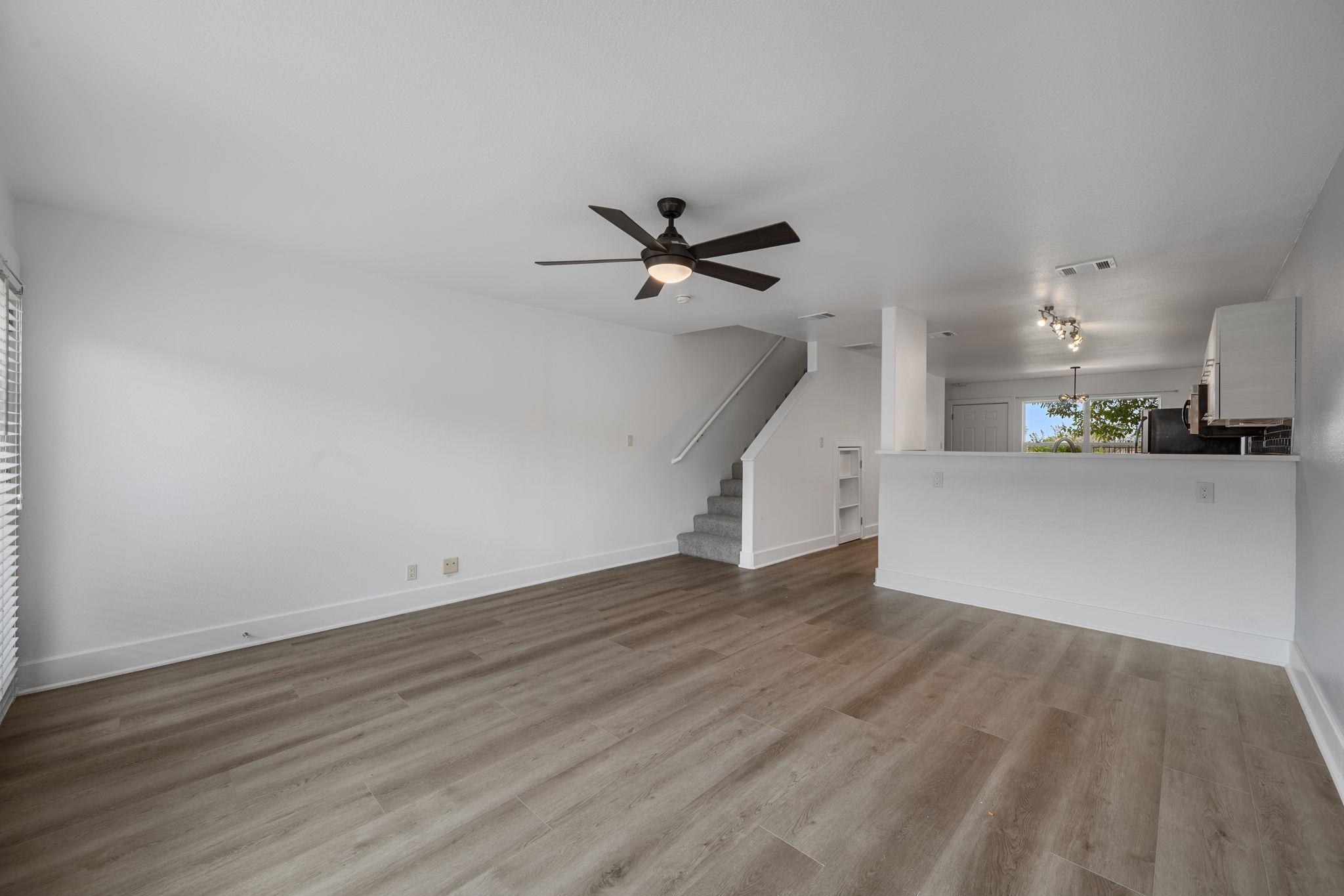 1101  Grove Blvd  #803, photo 6
