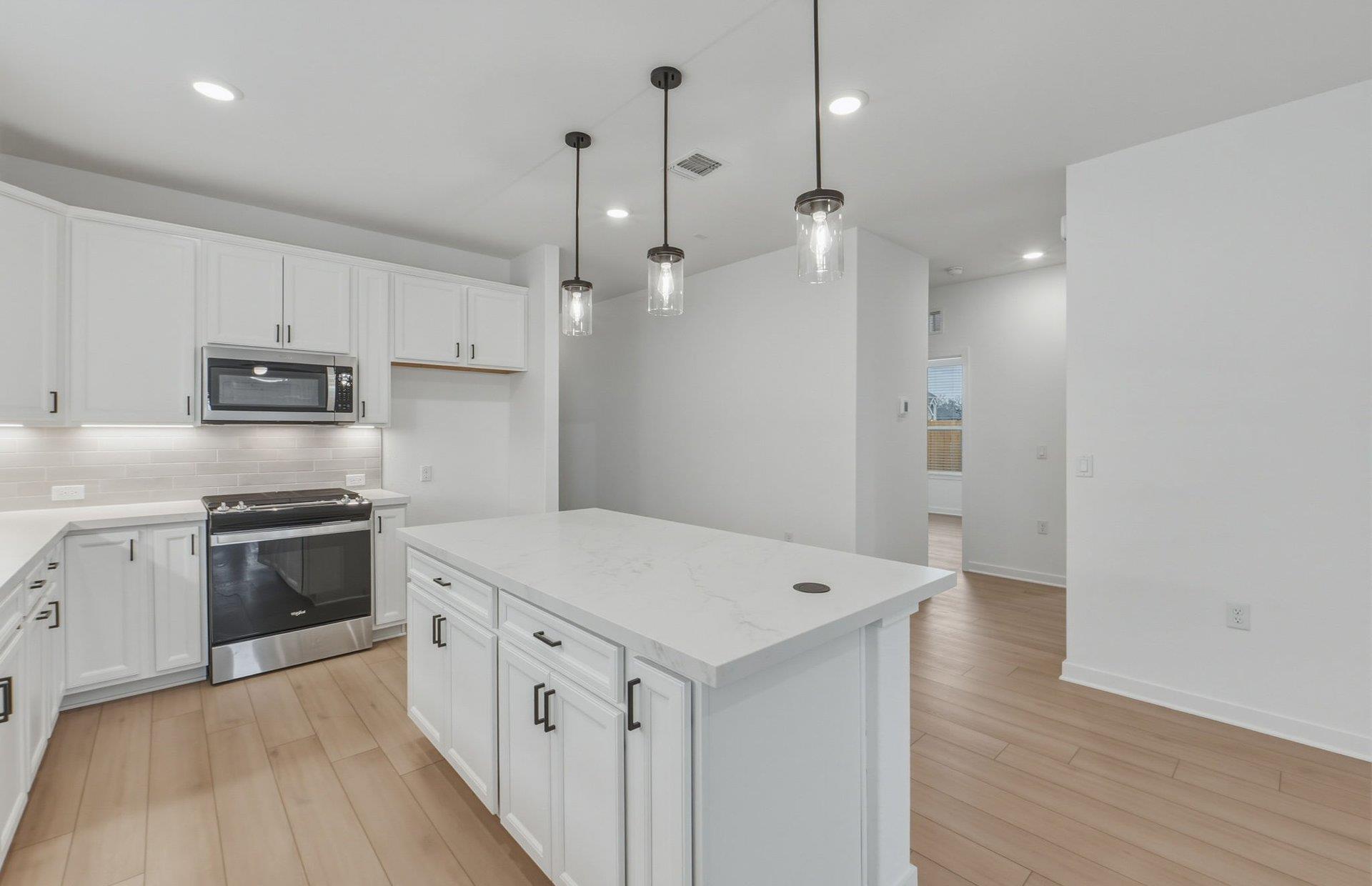 124  Adlai Ave, photo 12