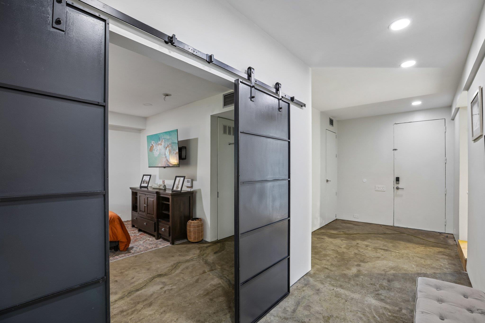 208  Lessin Ln, photo 11