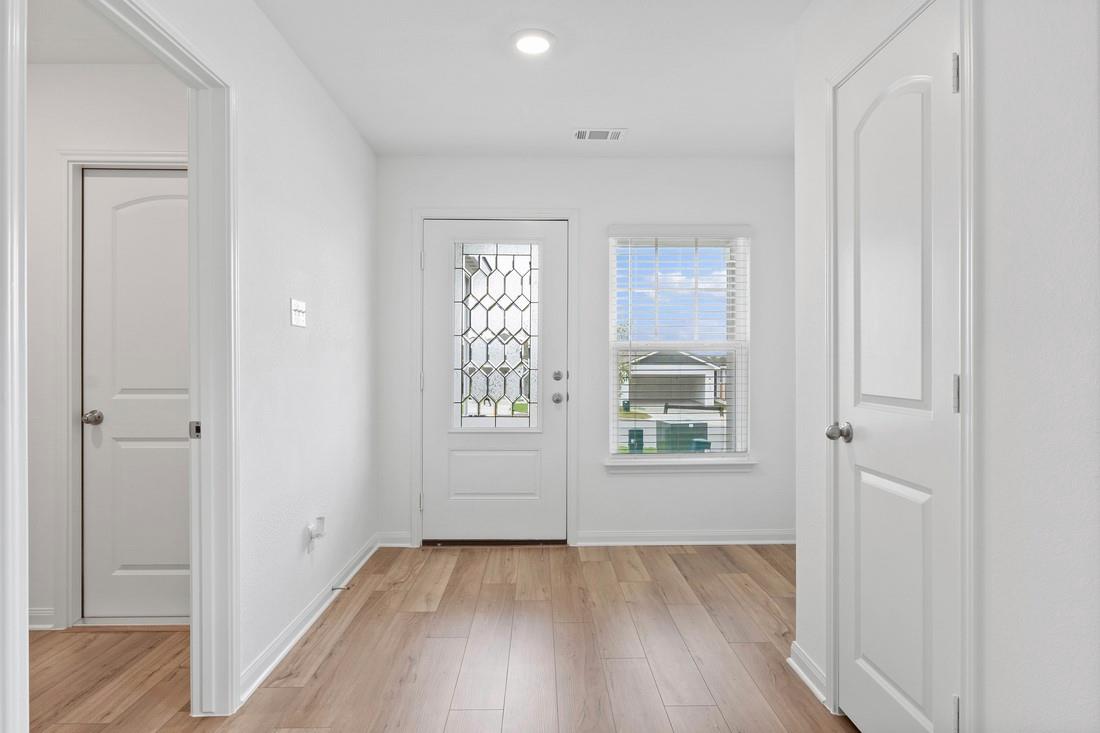 120  Morrison Dr, photo 2
