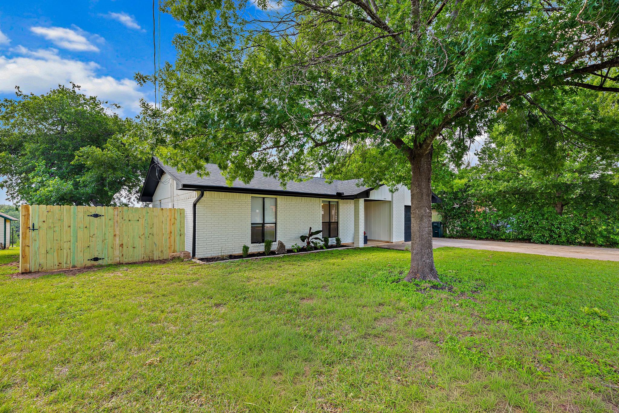 1004  Scenic Dr, photo 5