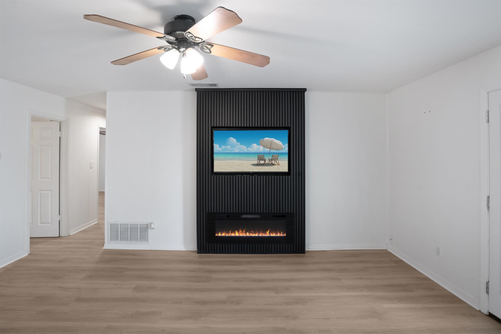 1004  Scenic Dr, photo 10
