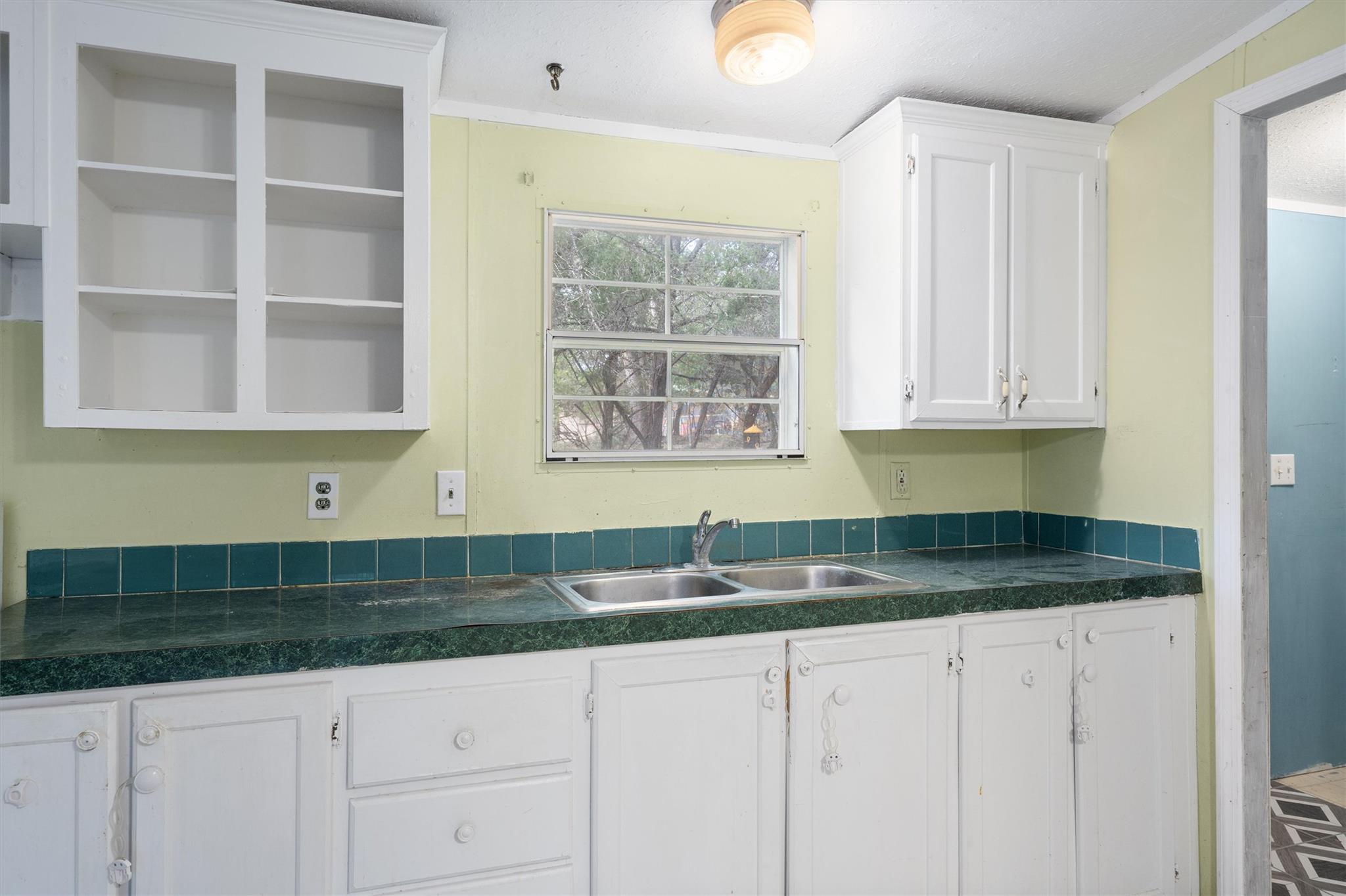 743  Oak Mdws, photo 9