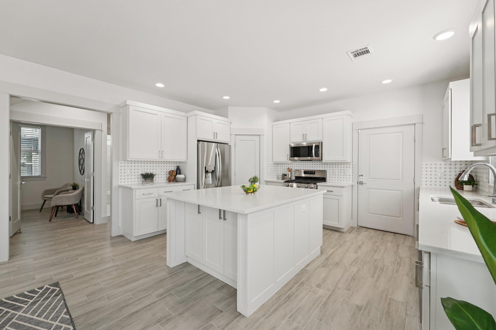 3711  Cedar St, photo 12