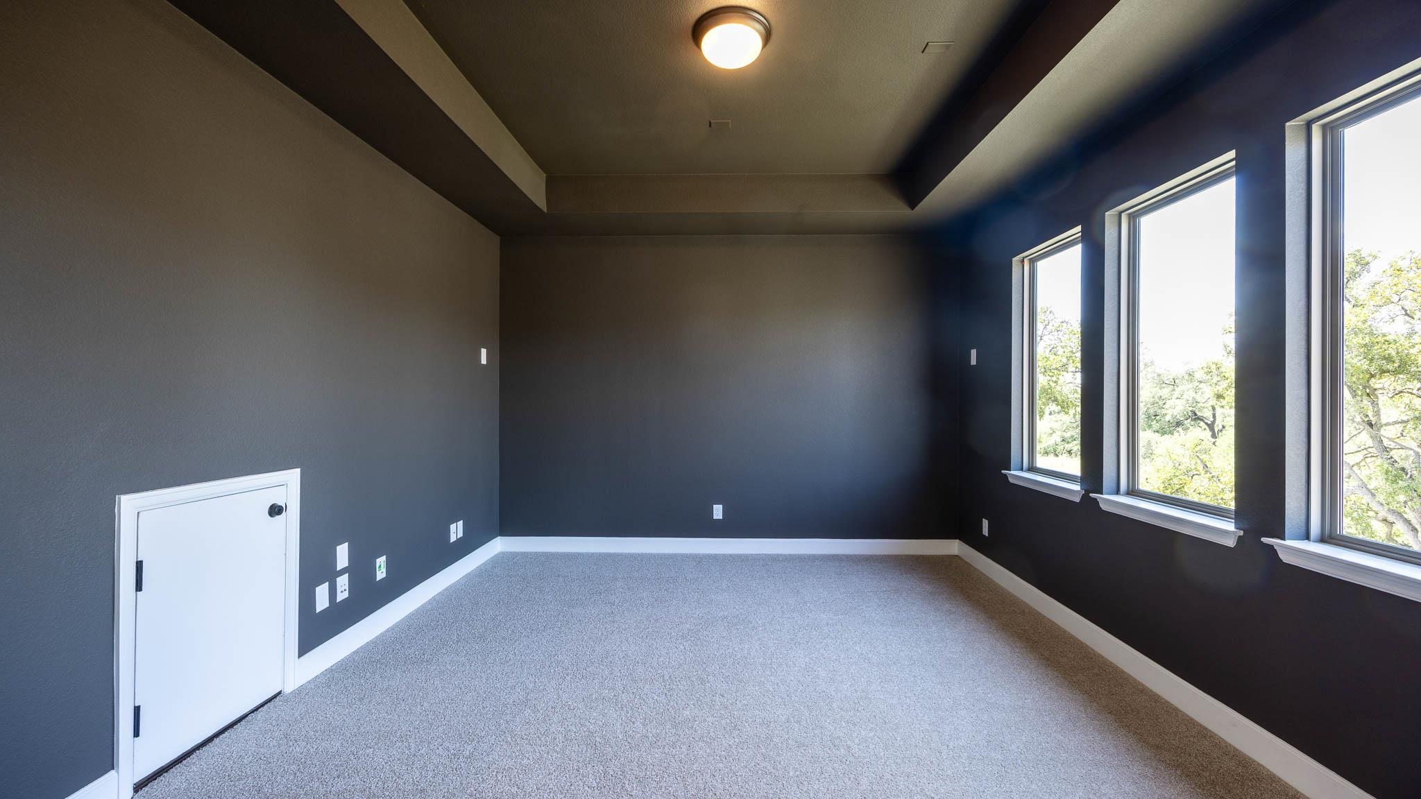 717  Estacado Ln, photo 3