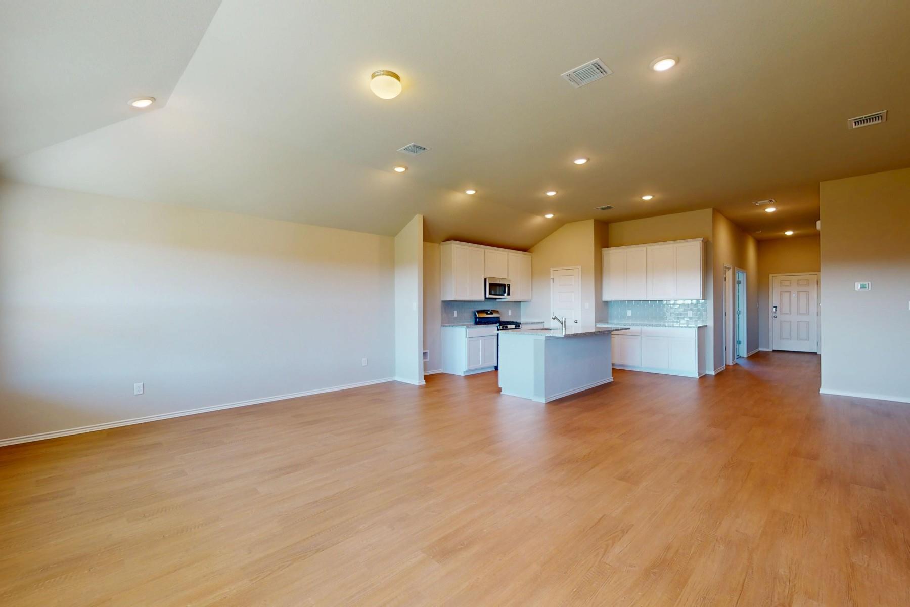 13701  Warnock Trl, photo 5