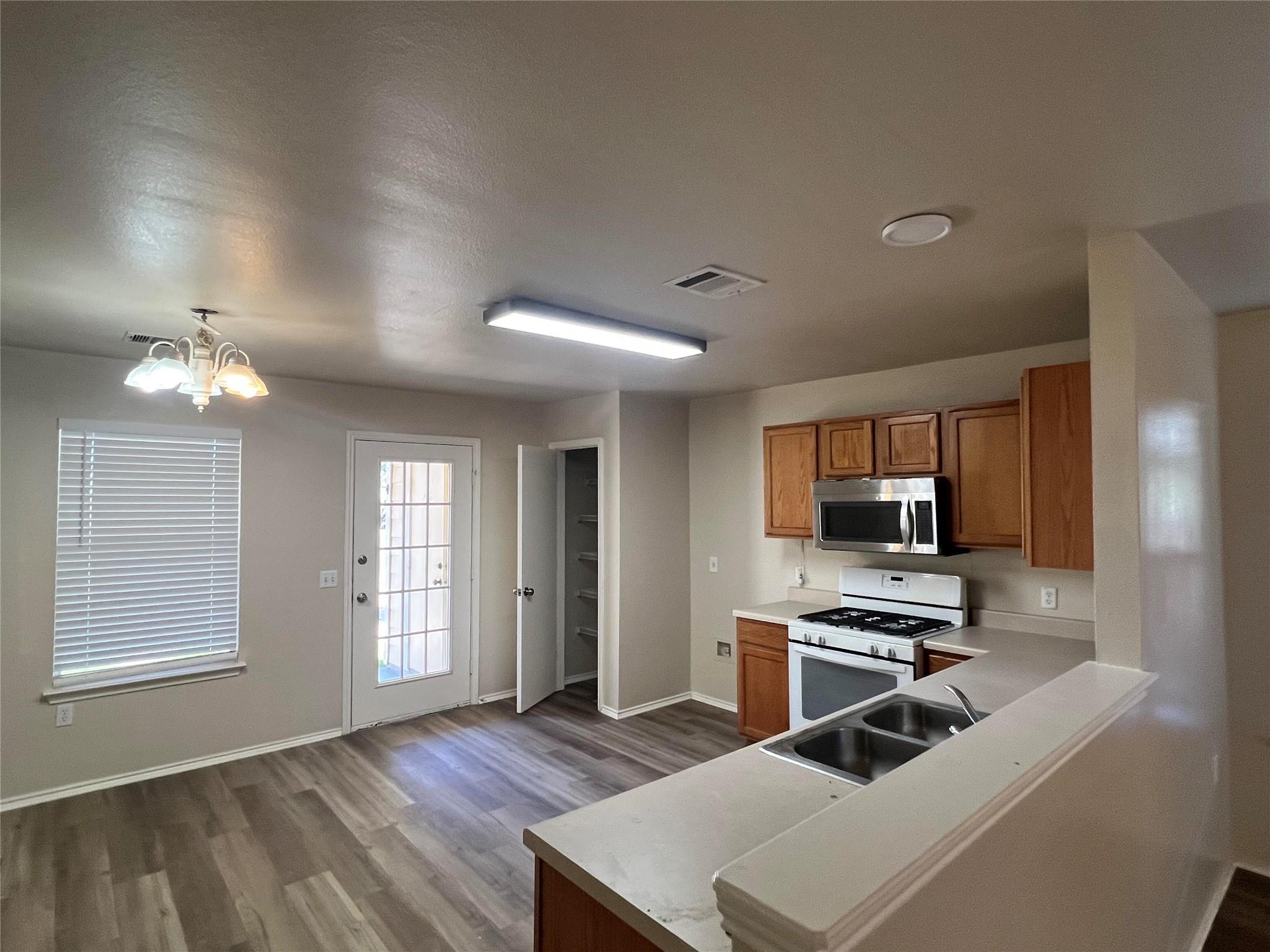 11512  Melstone Dr, photo 5