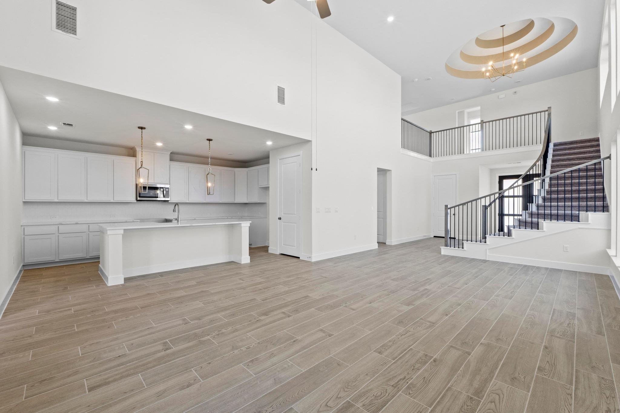 505  Buckaroo Dr, photo 4