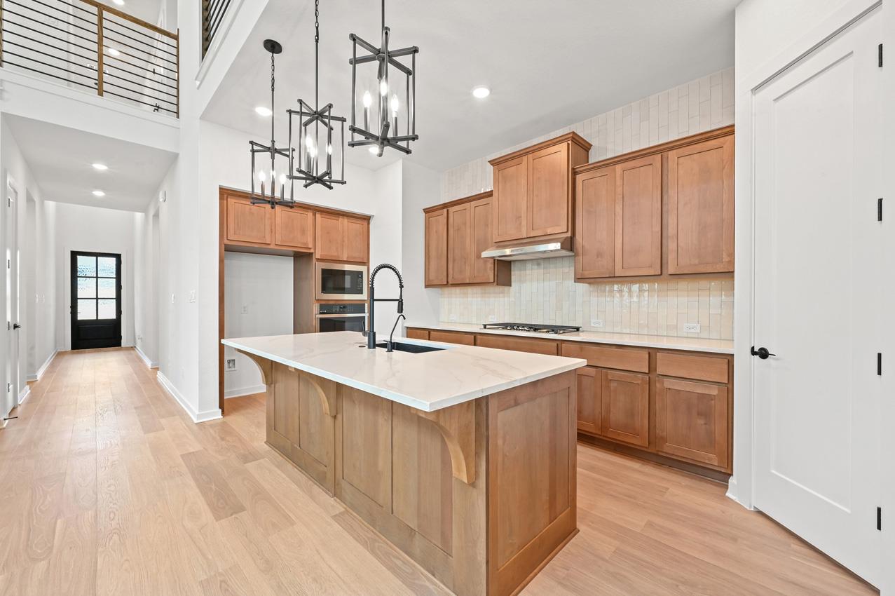 244  Basket Flower Loop, photo 2
