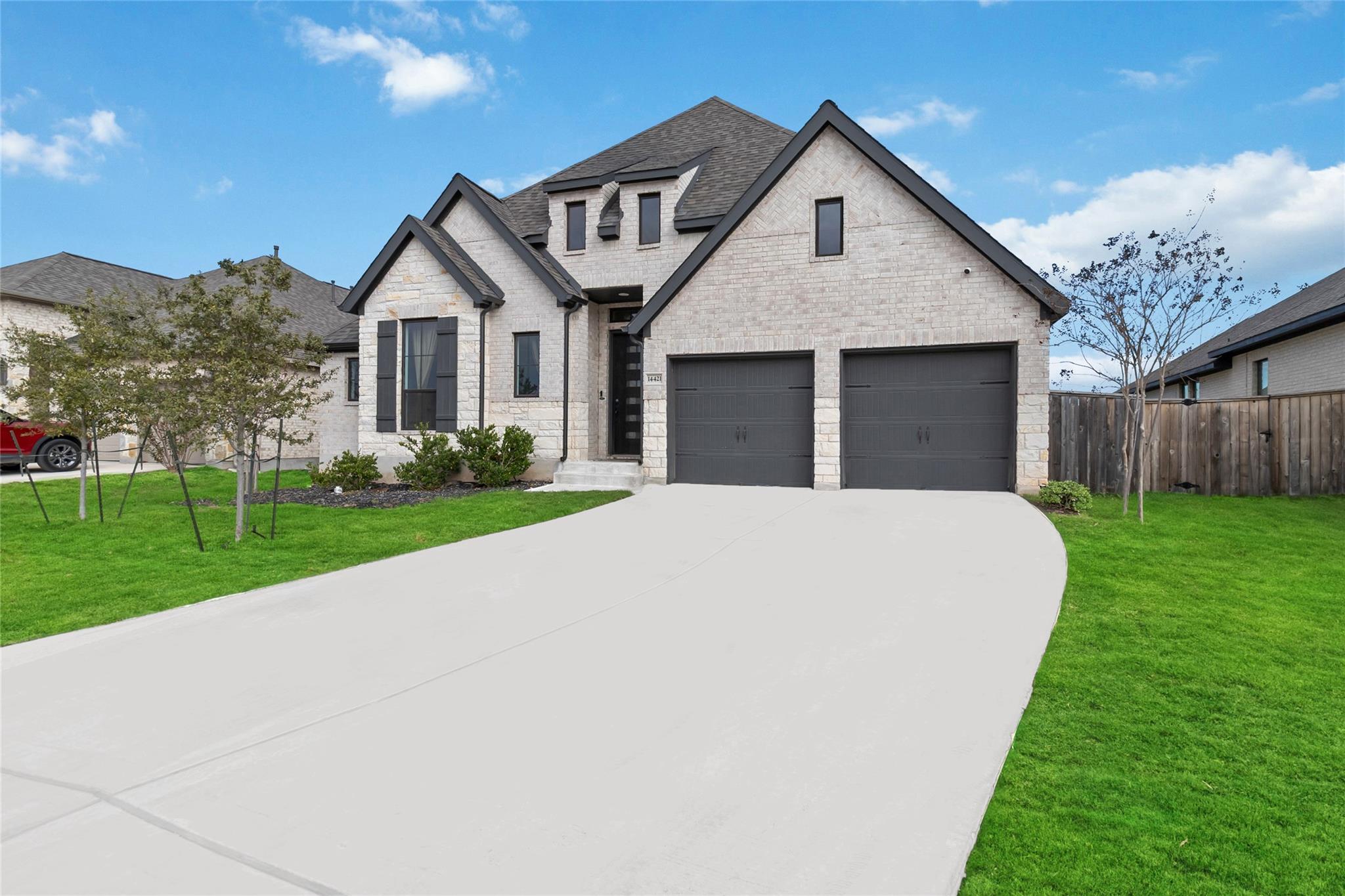 14421  Kira Ln, photo 6