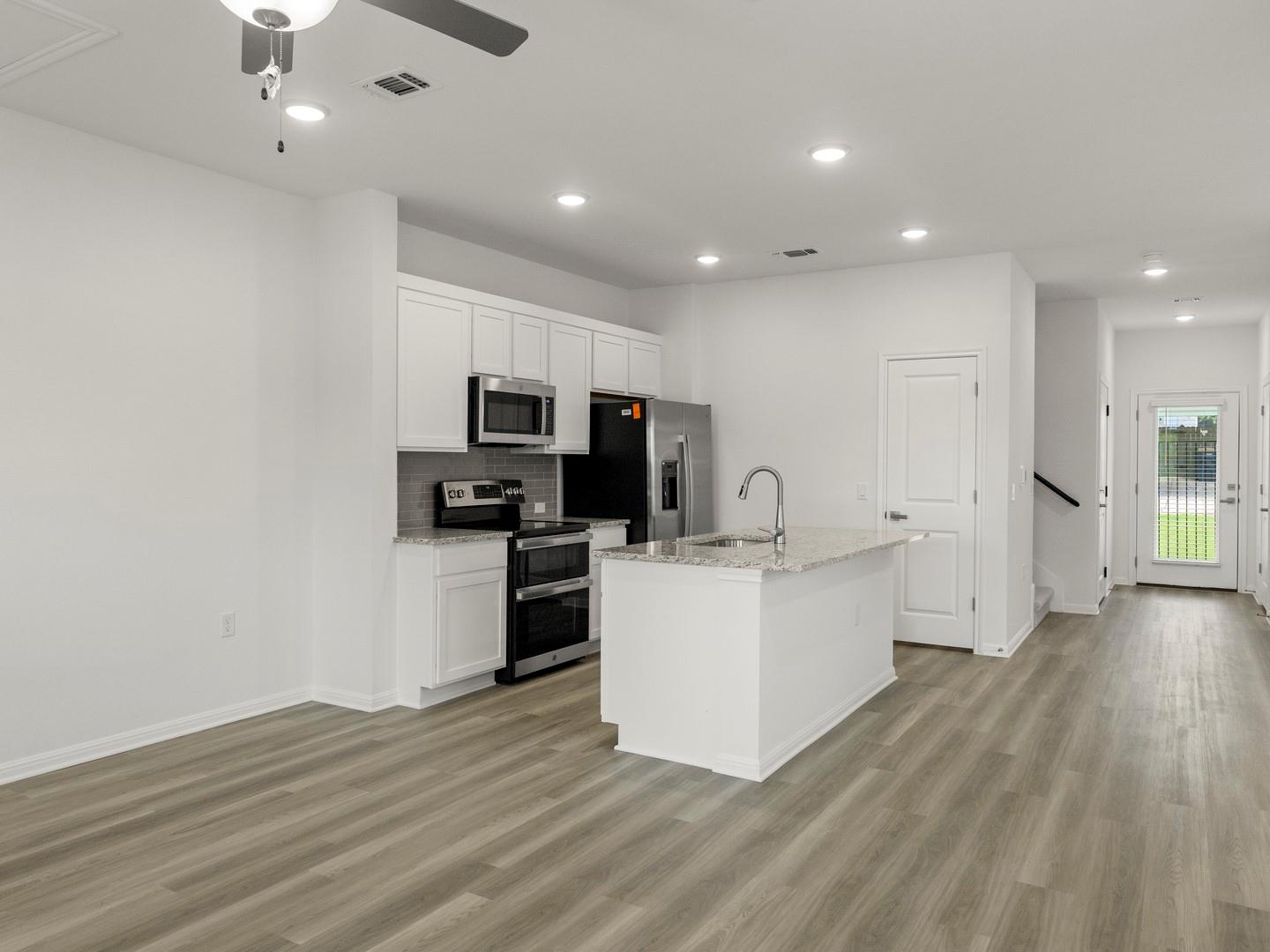 16704 Sonoma Breeze Dr photo 4