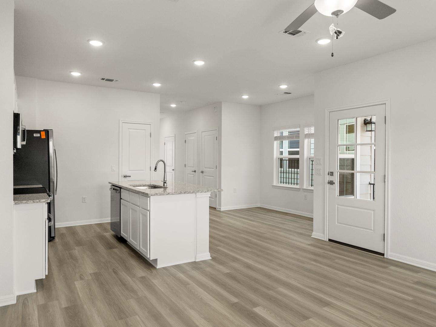 16704 Sonoma Breeze Dr photo 8