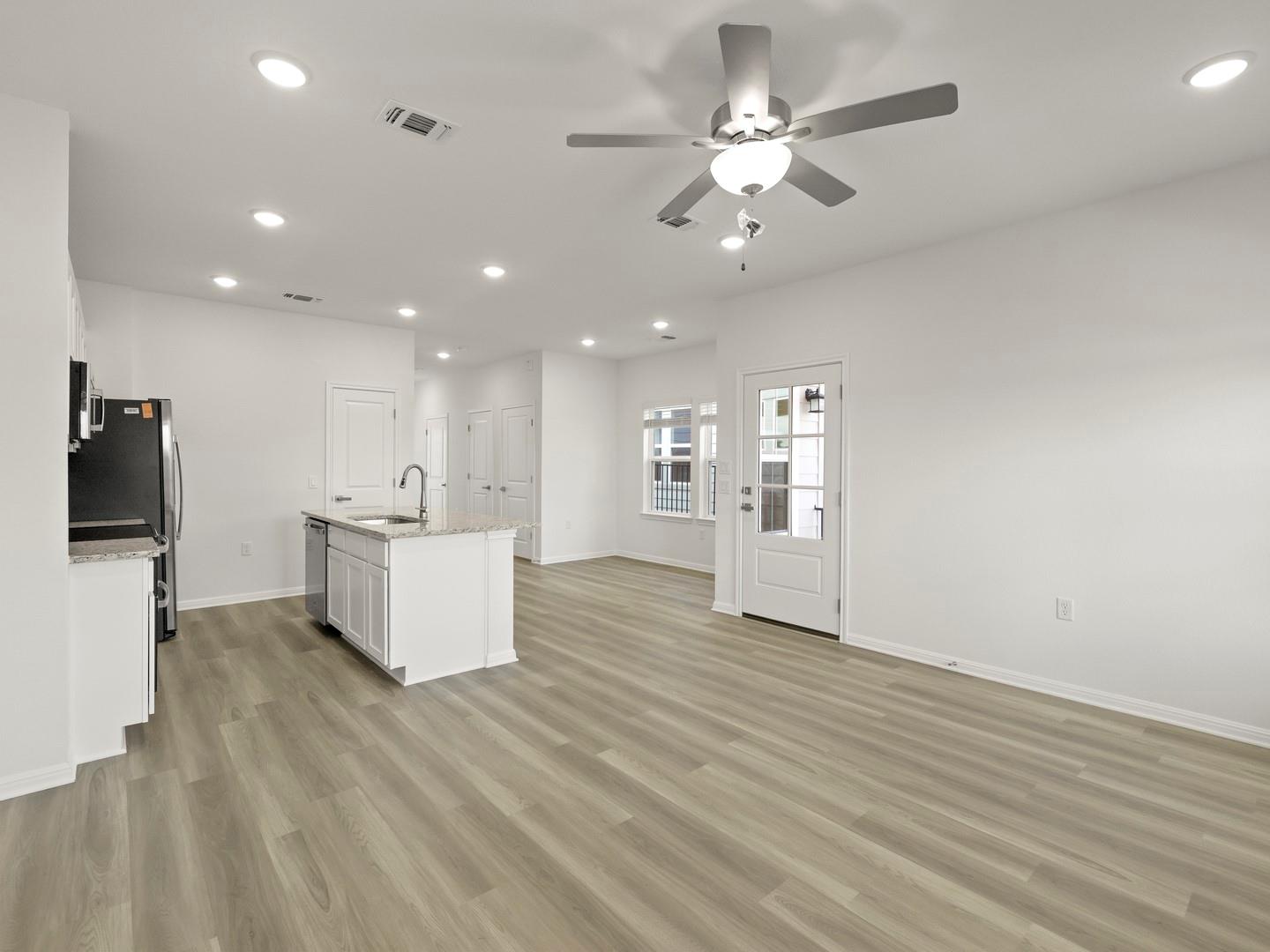 16704 Sonoma Breeze Dr photo 9