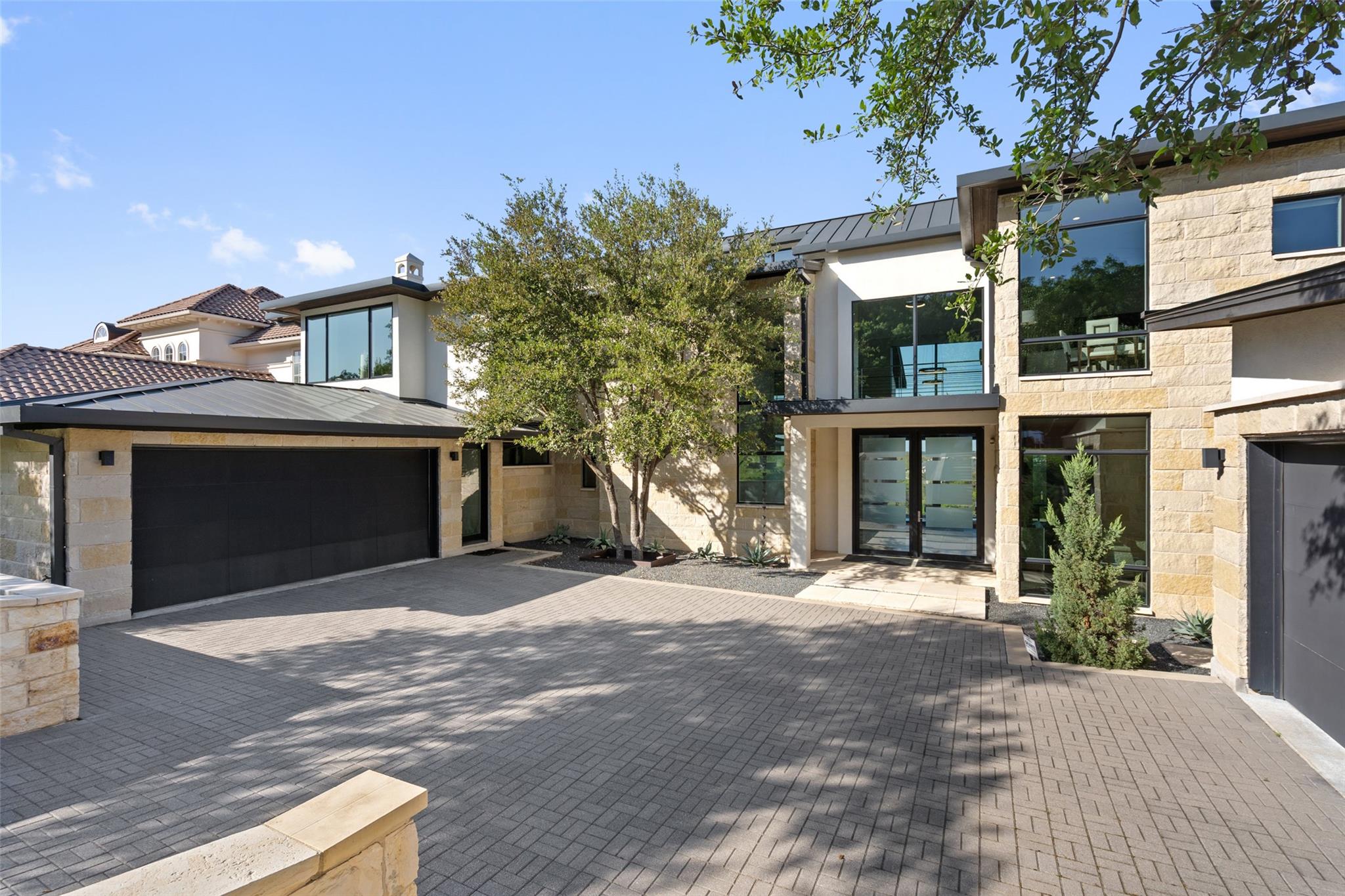 2551  Waymaker Way, photo 2
